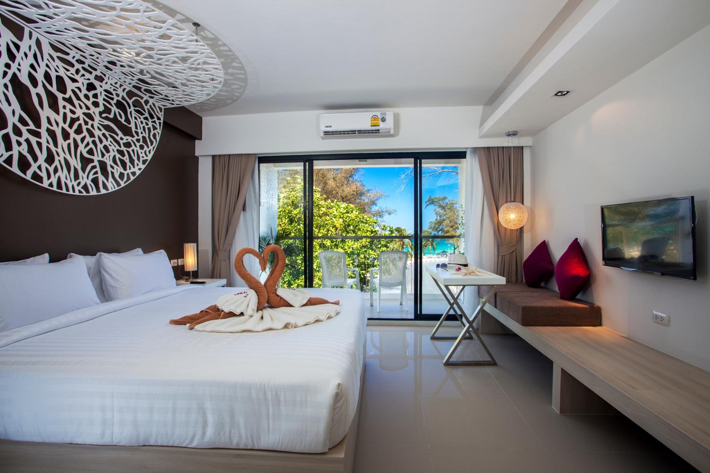 Coral Deluxe Double Room with Sea View
