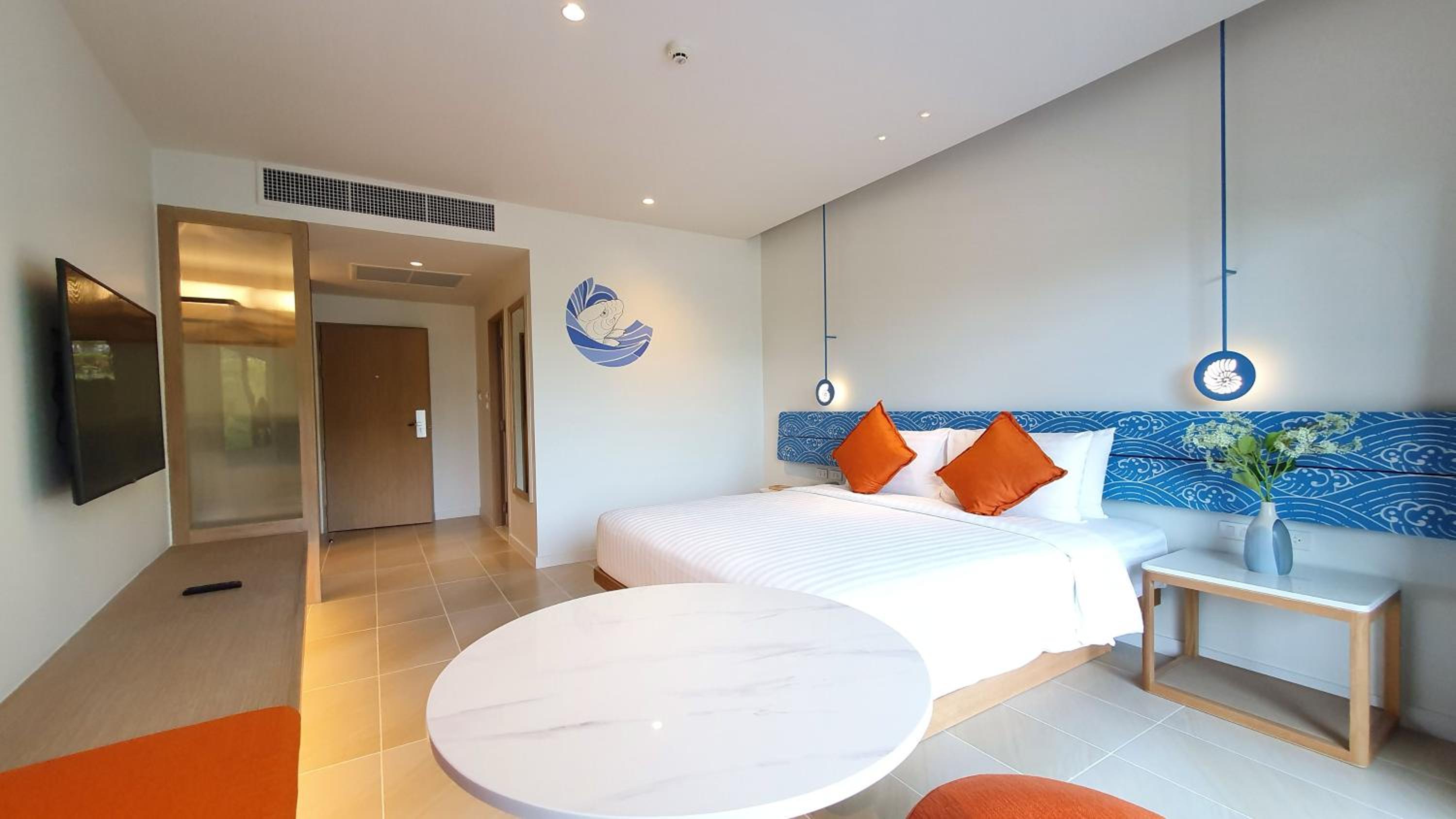 Premier King Room With Garden View