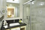 Twin Guest Room в DoubleTree by Hilton Izmir - Alsancak
