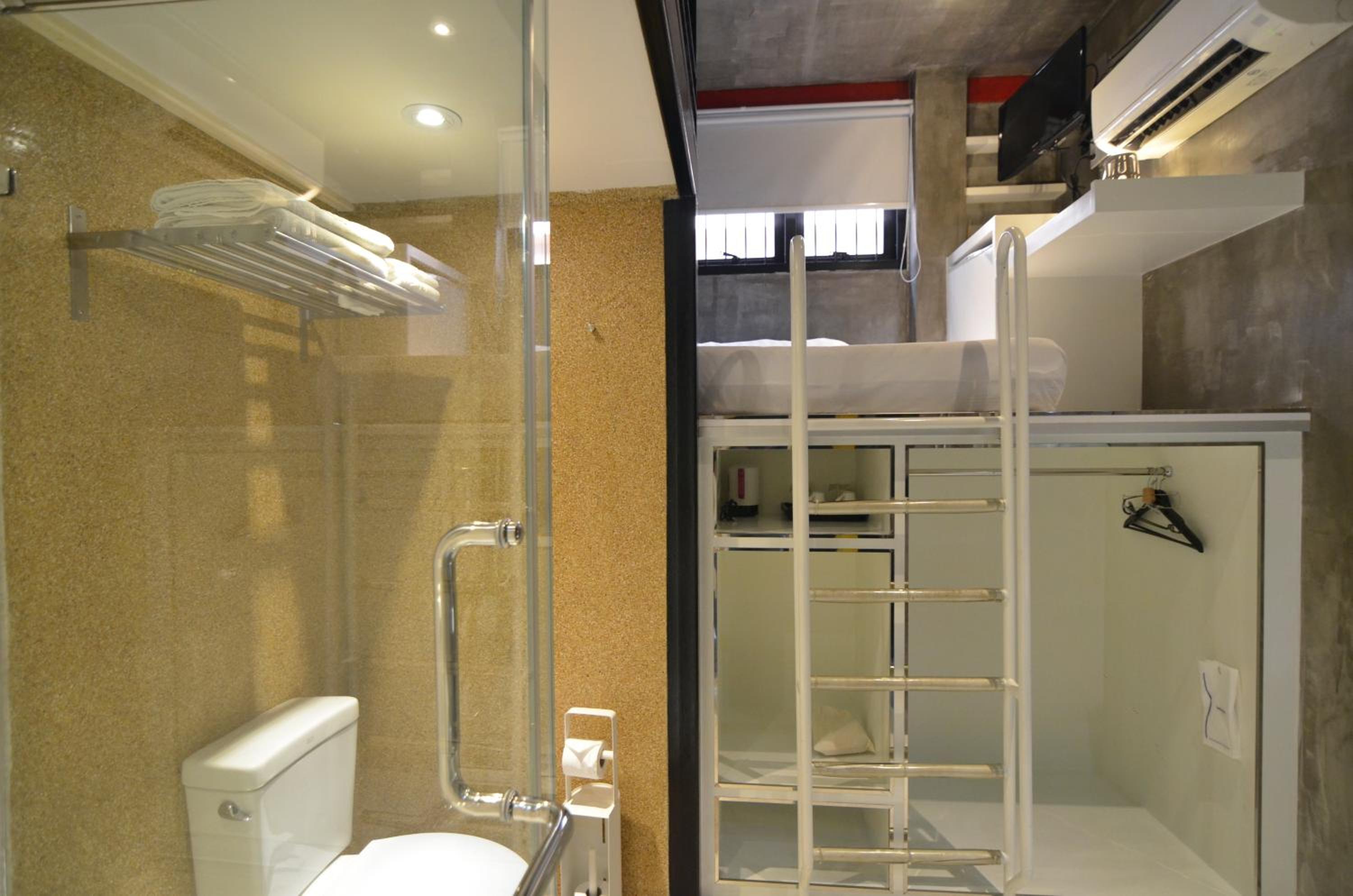 Economy Double Room - Non-Smoking