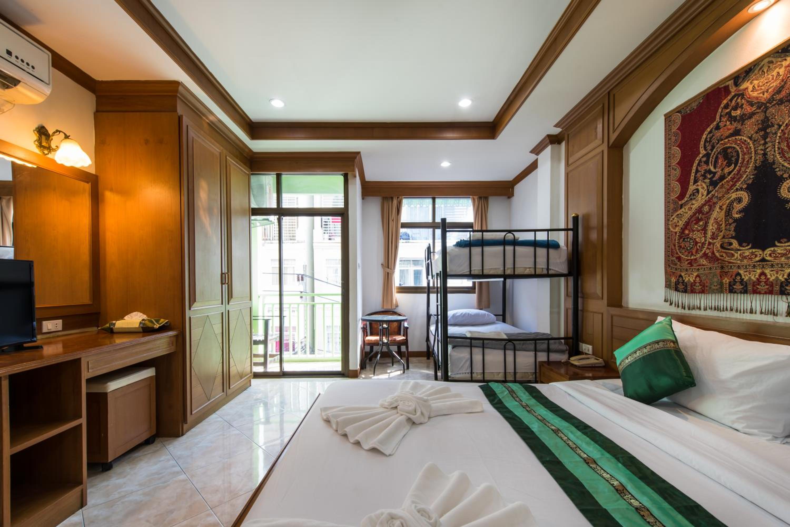 Family Connecting Room