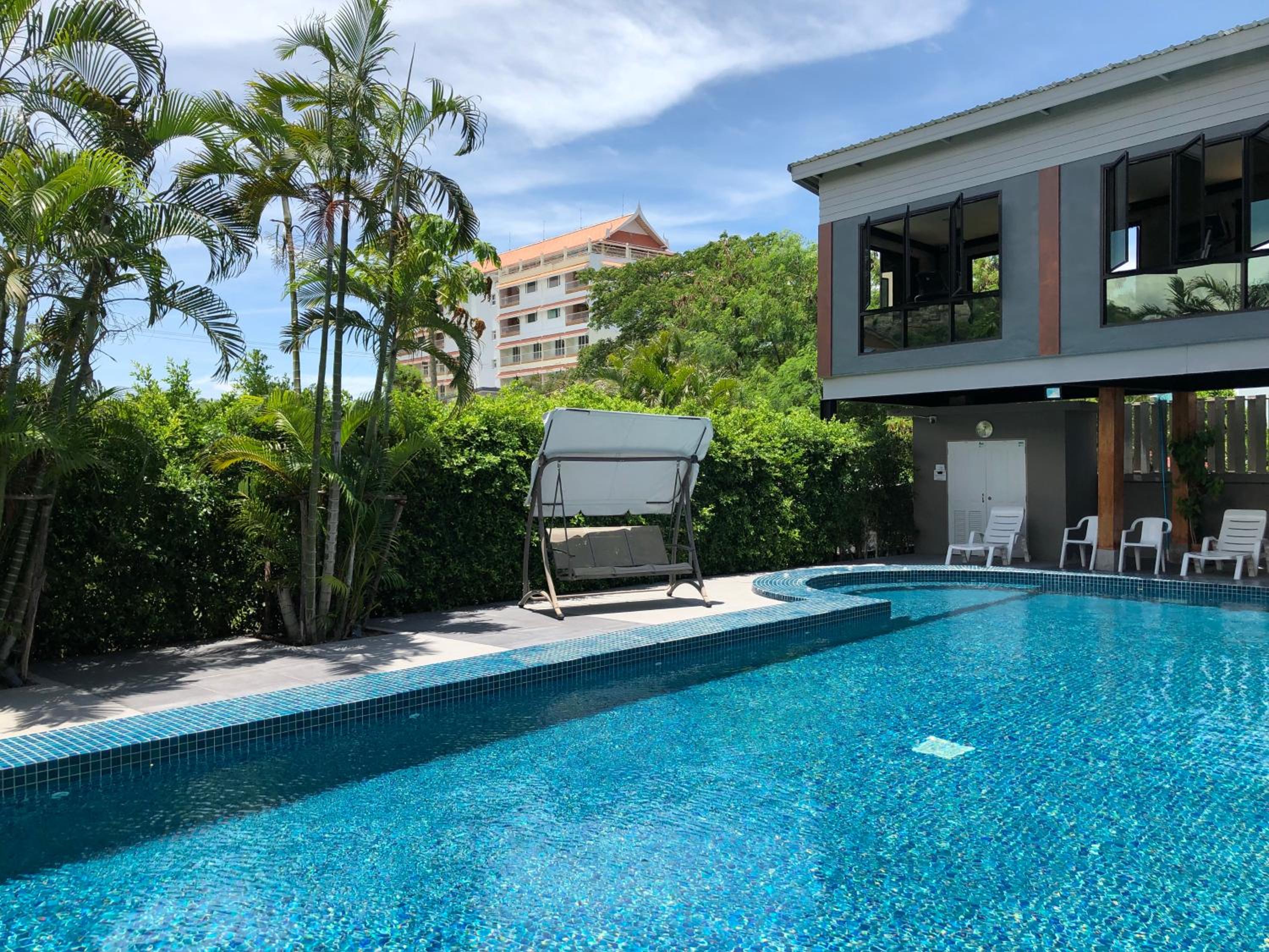 Apartment with Balcony