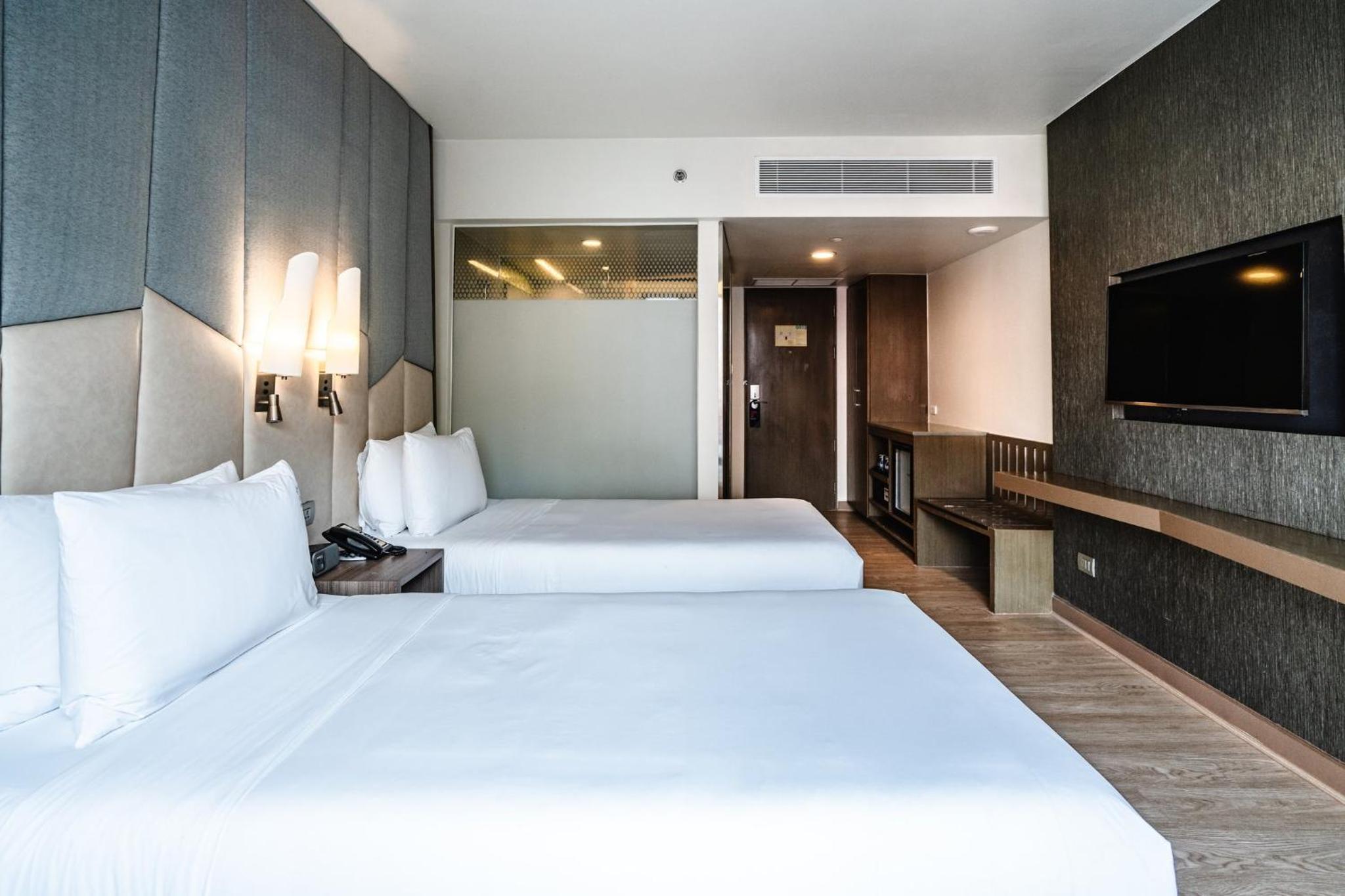 Standard Twin Room - Free Breakfast