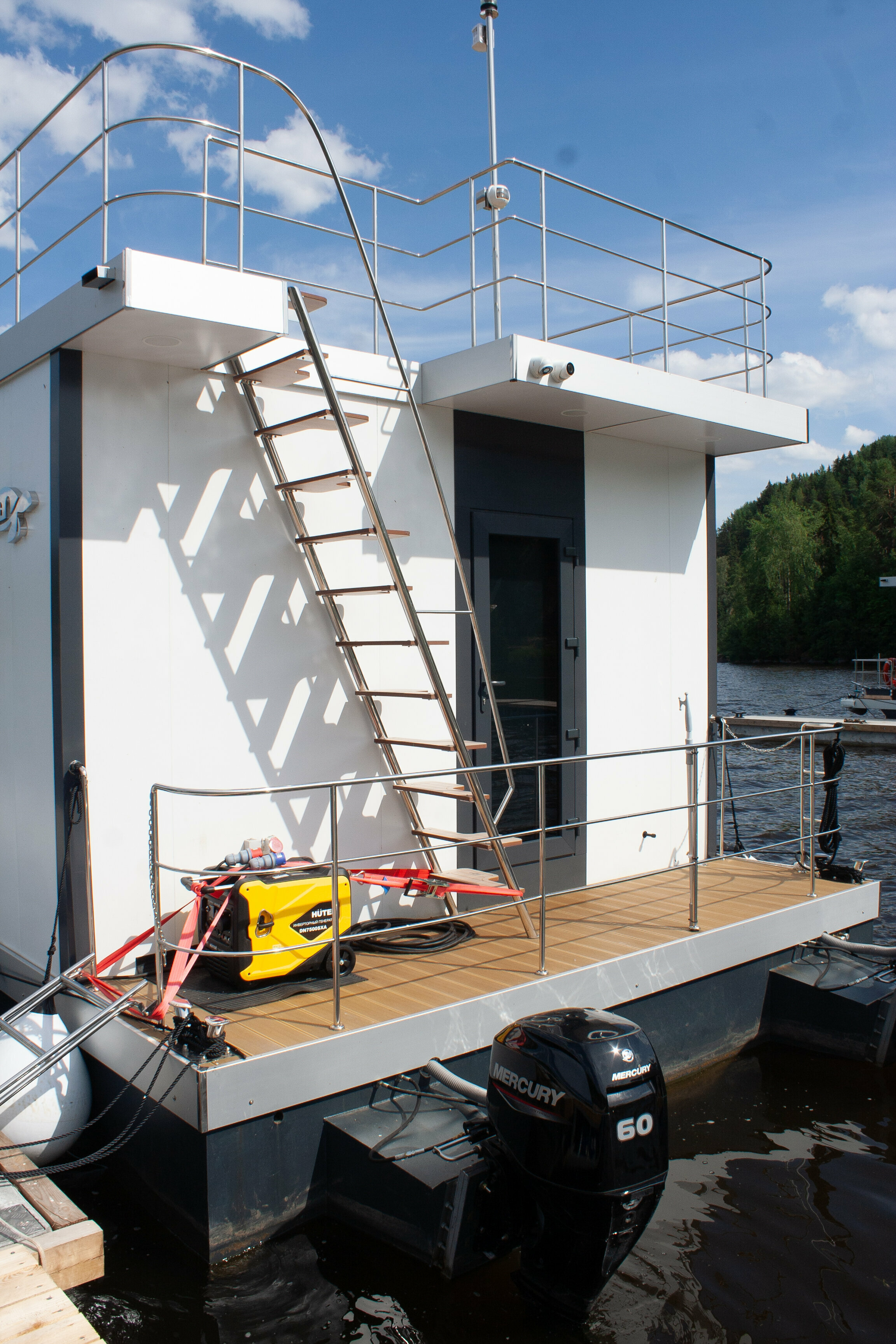 Плавучий дом (Хаусбот)