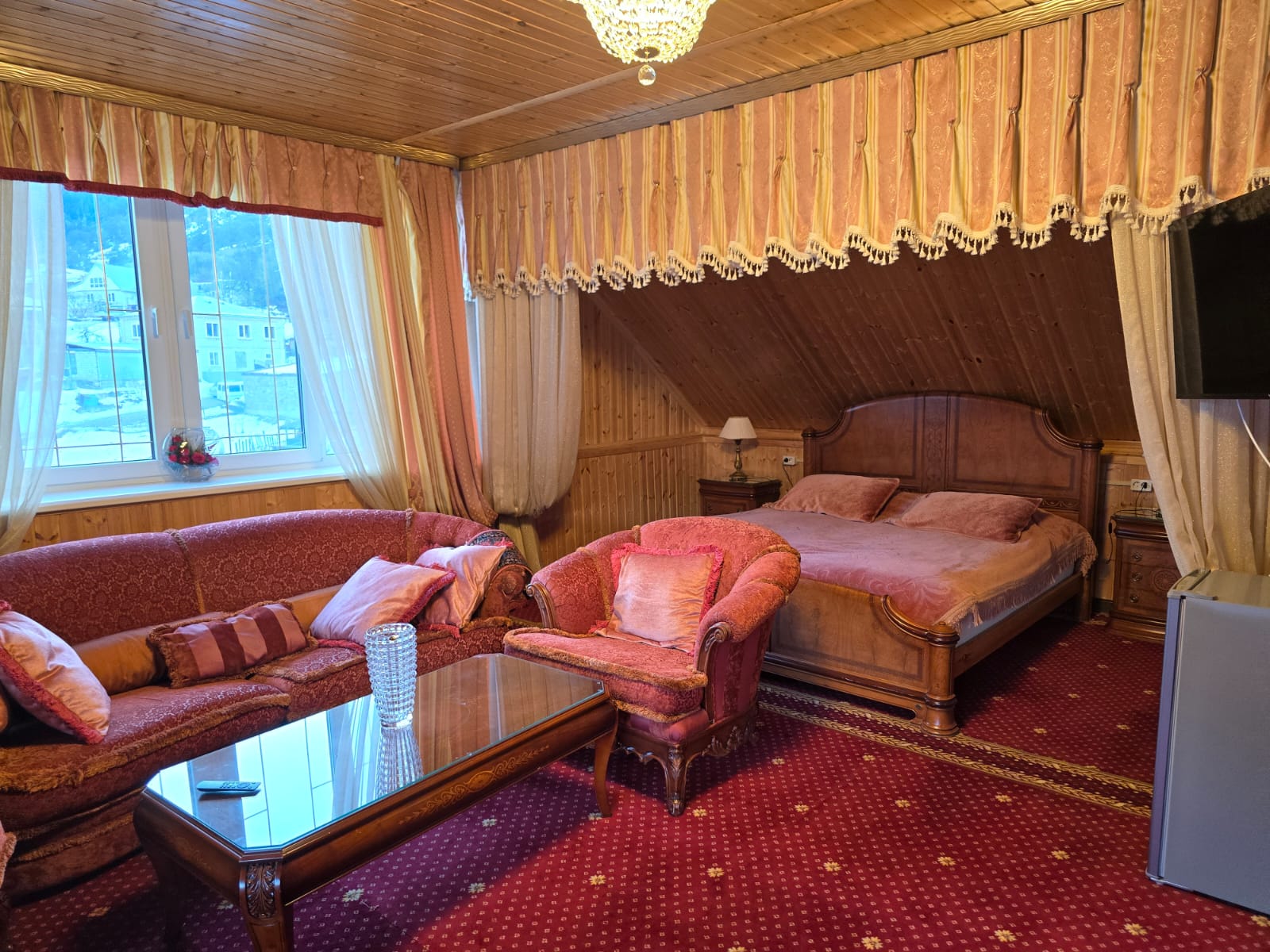 Люкс с 1 спальней