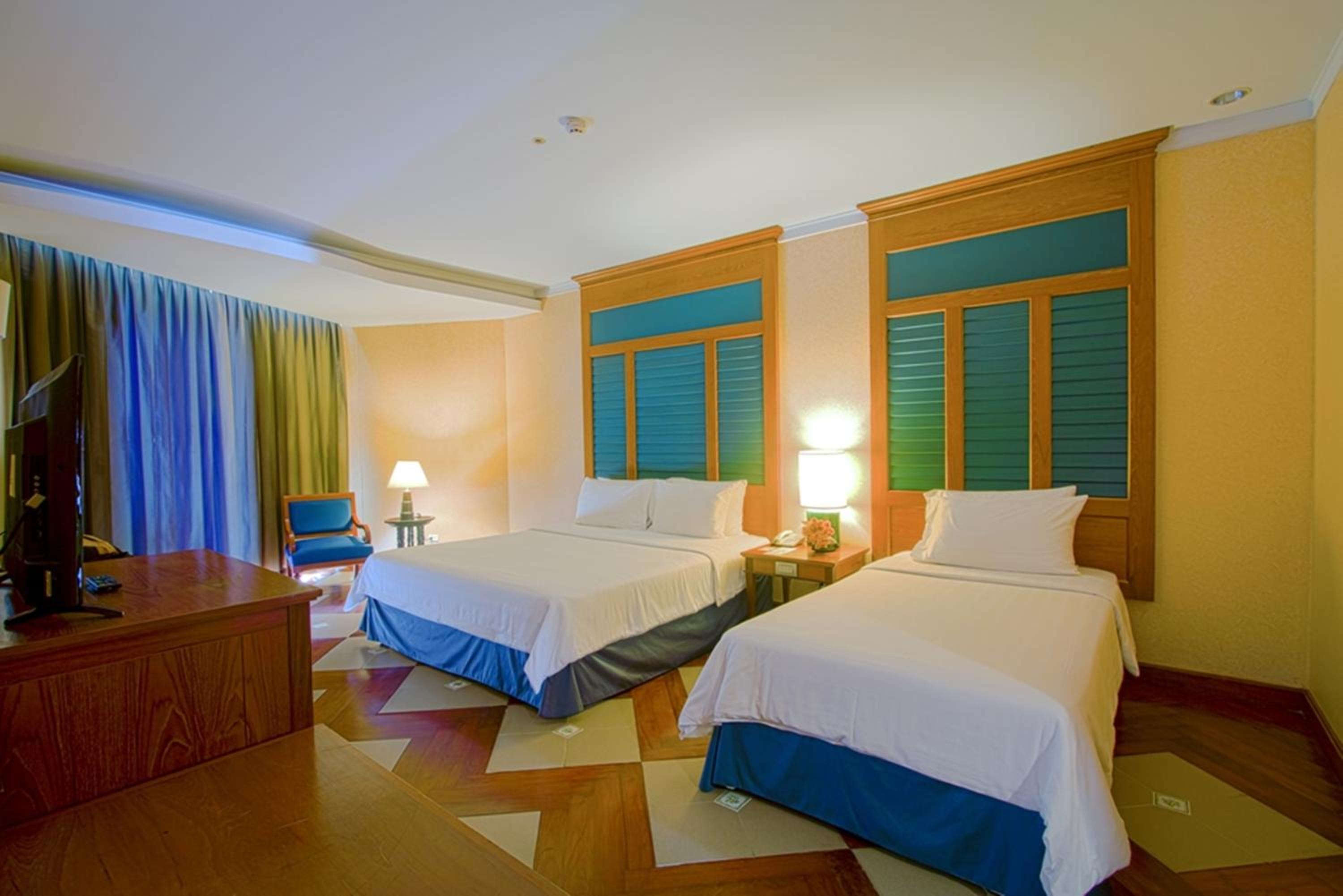 Superior with Sea View