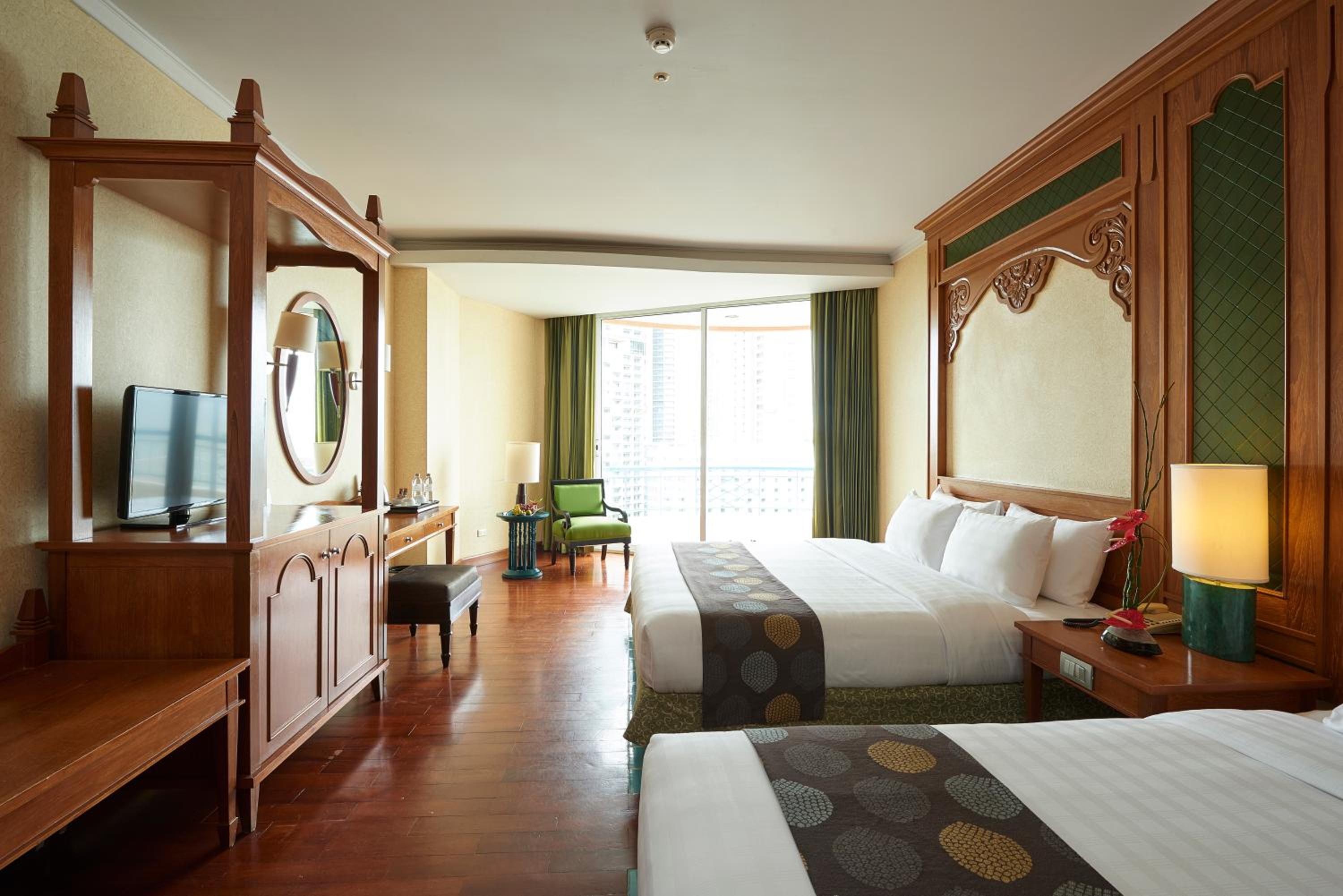 Superior with Sea View