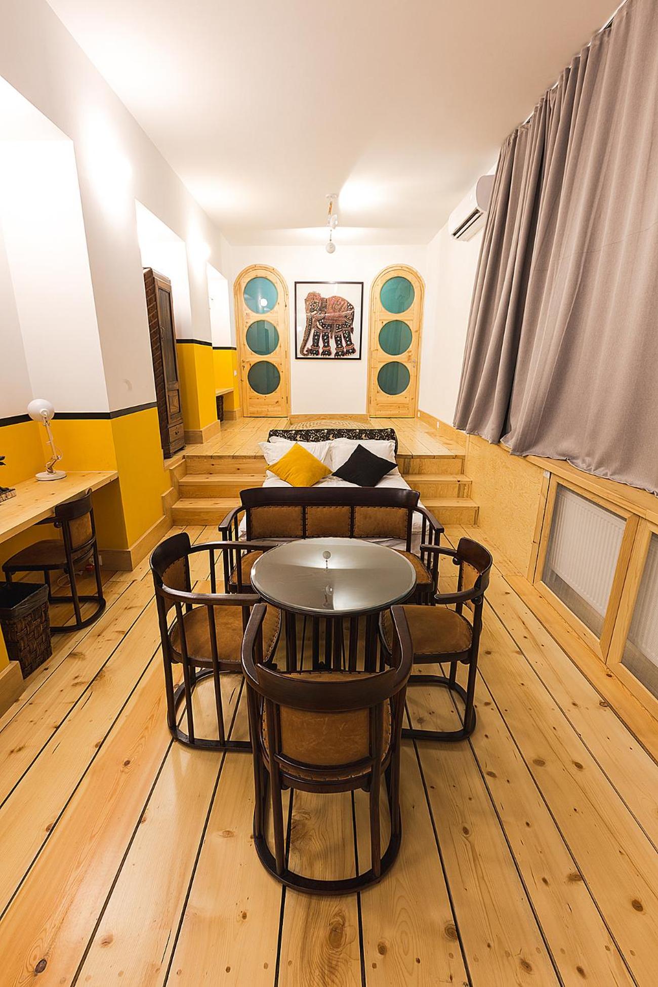 Triple Room with City View