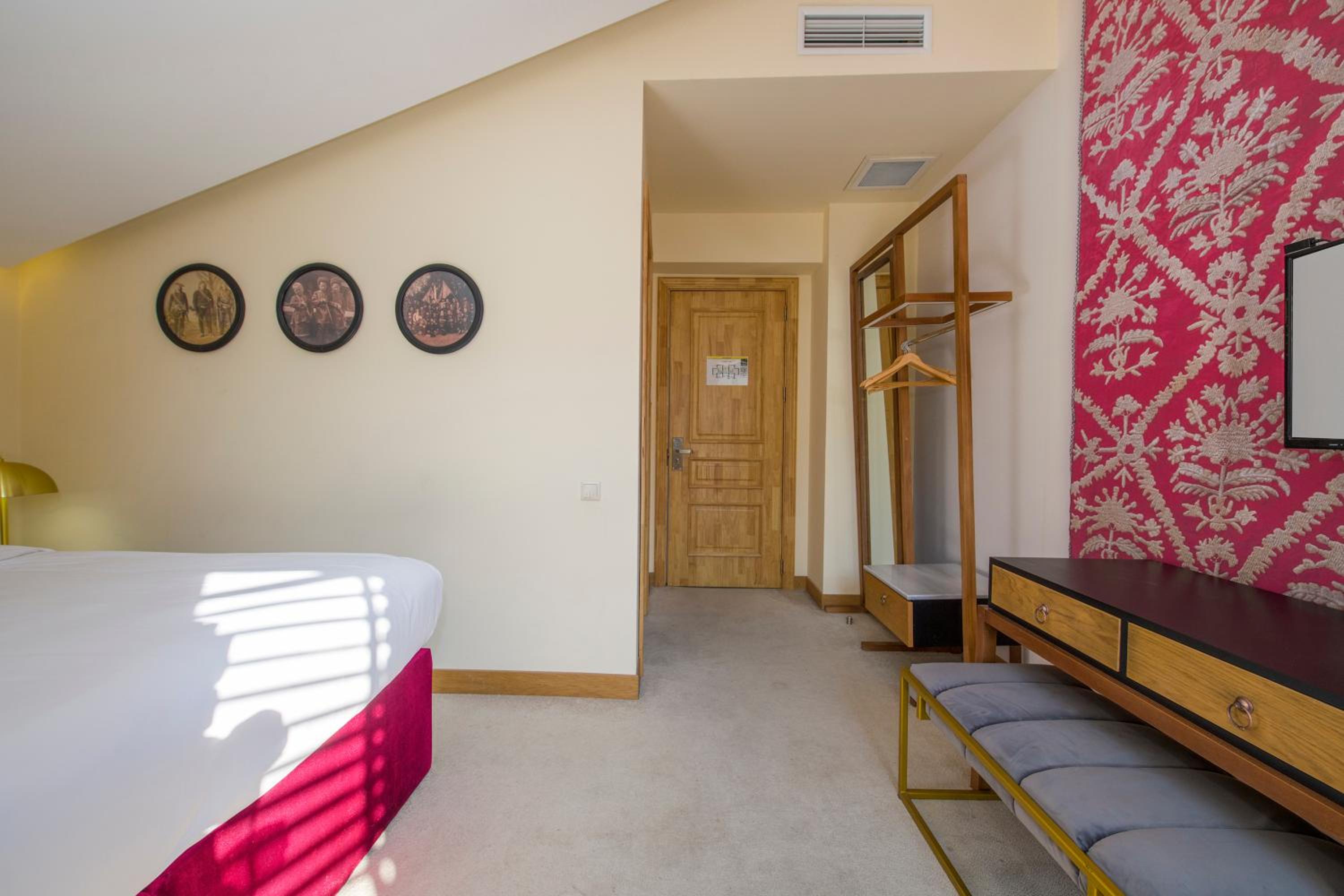 Deluxe Double Room with Balcony