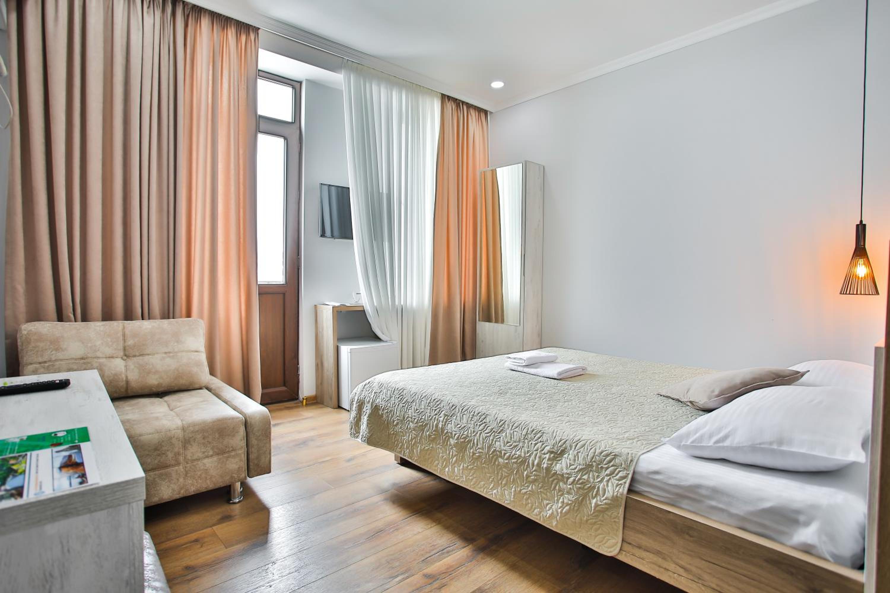 Double Room With Extra Bed