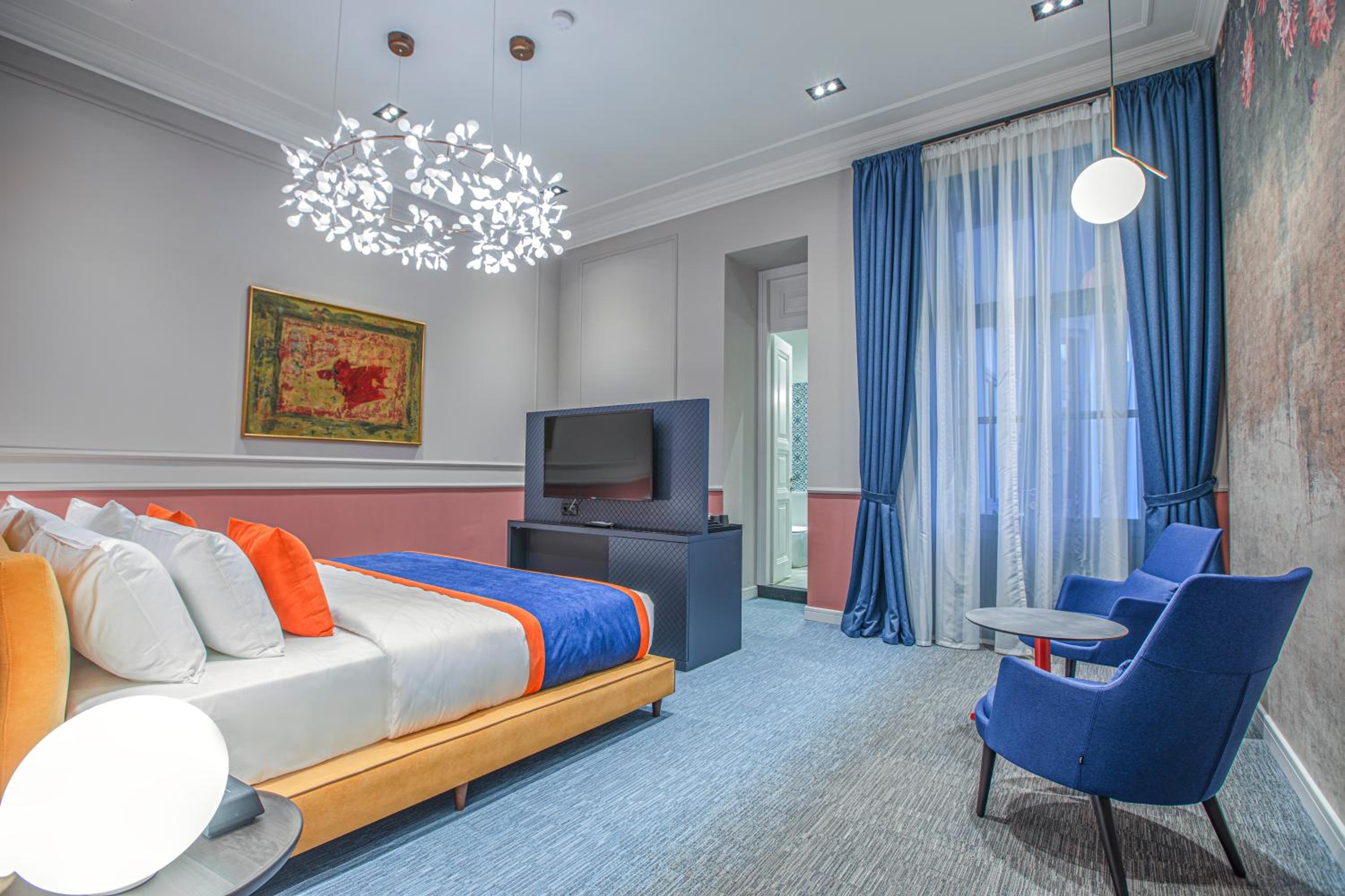 Superior Deluxe Double or Twin Room 