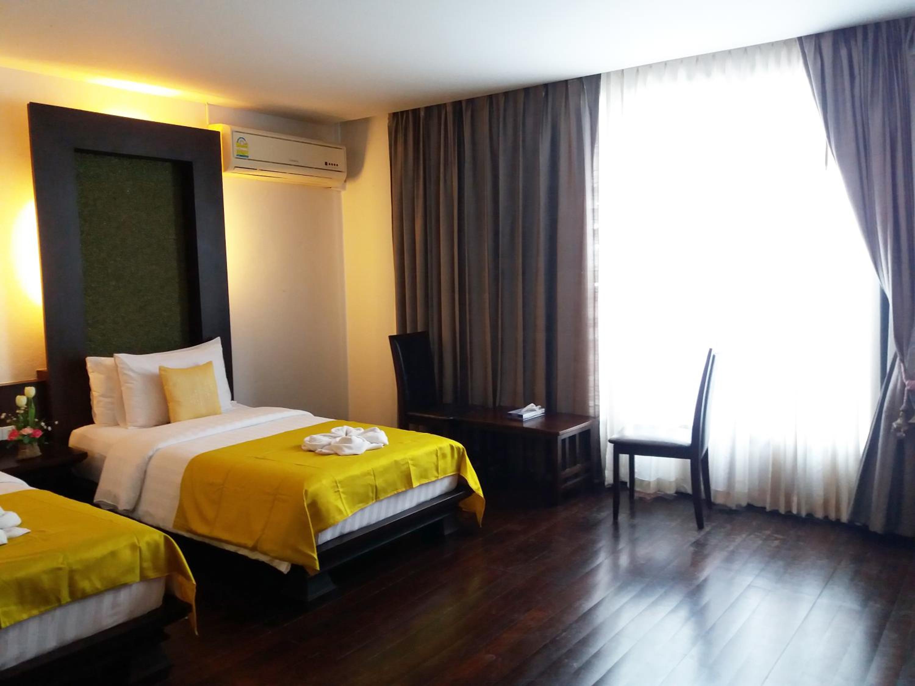 Deluxe Twin Room