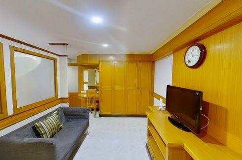 Classic Studio