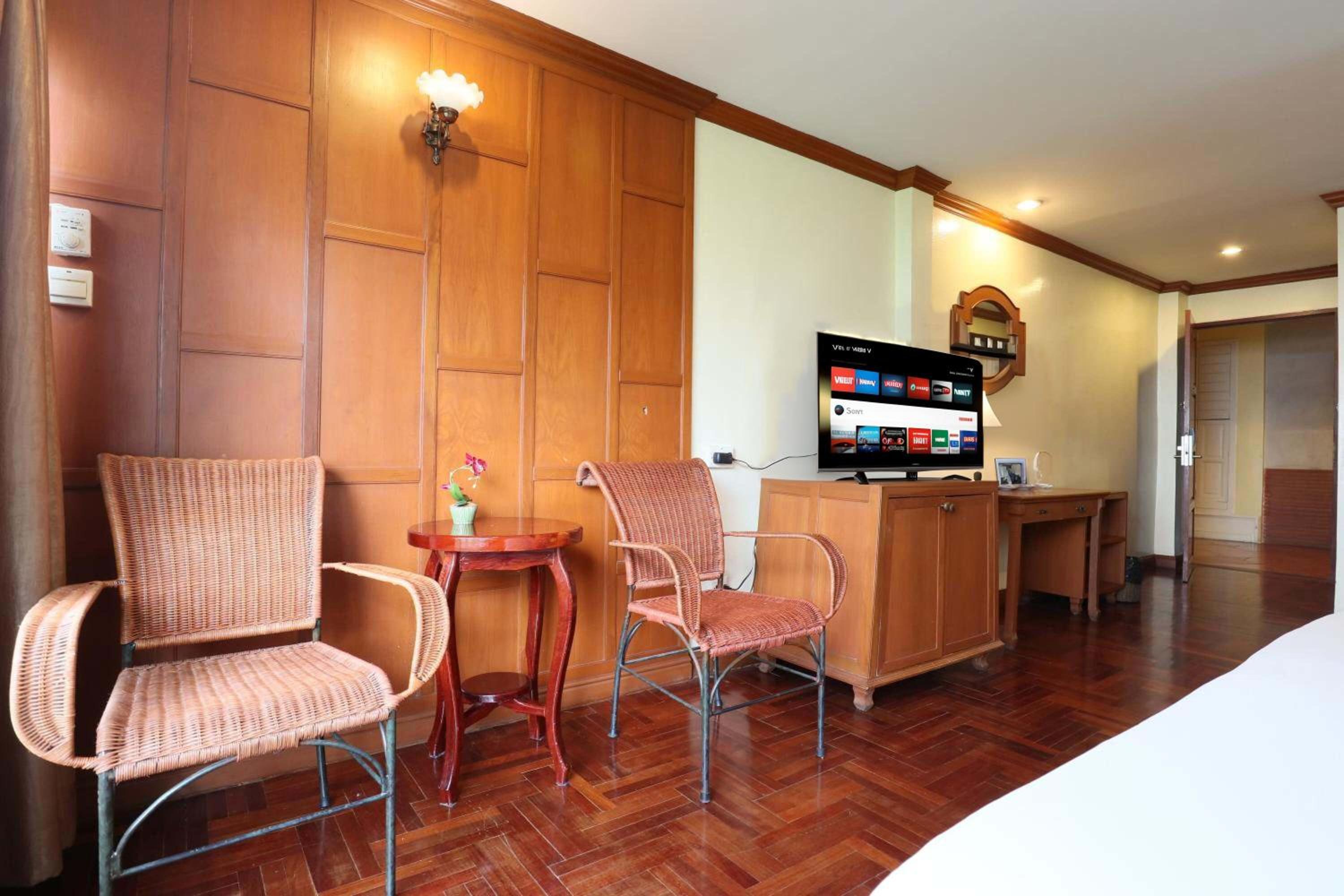 Superior Triple Room