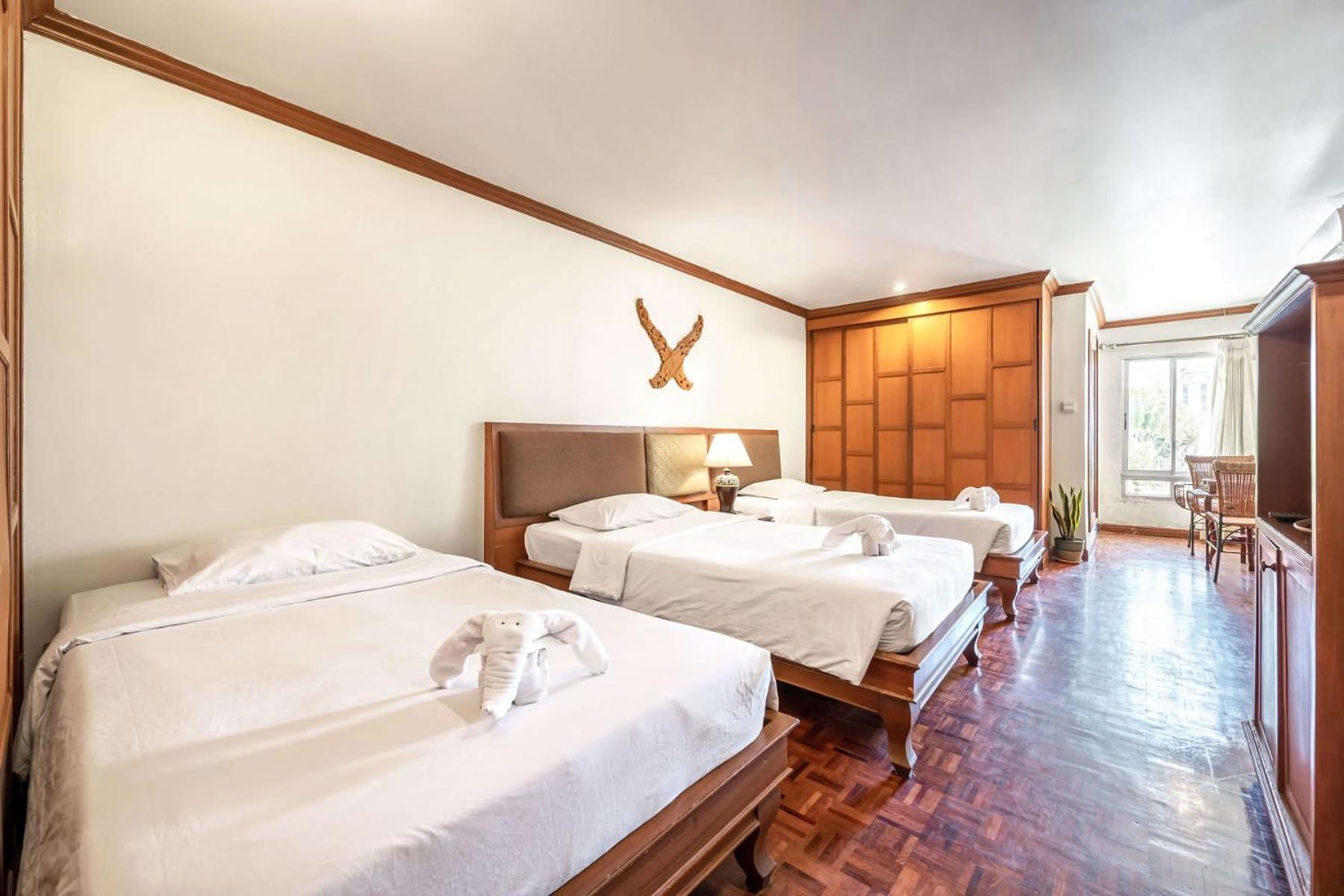 Superior Triple Room