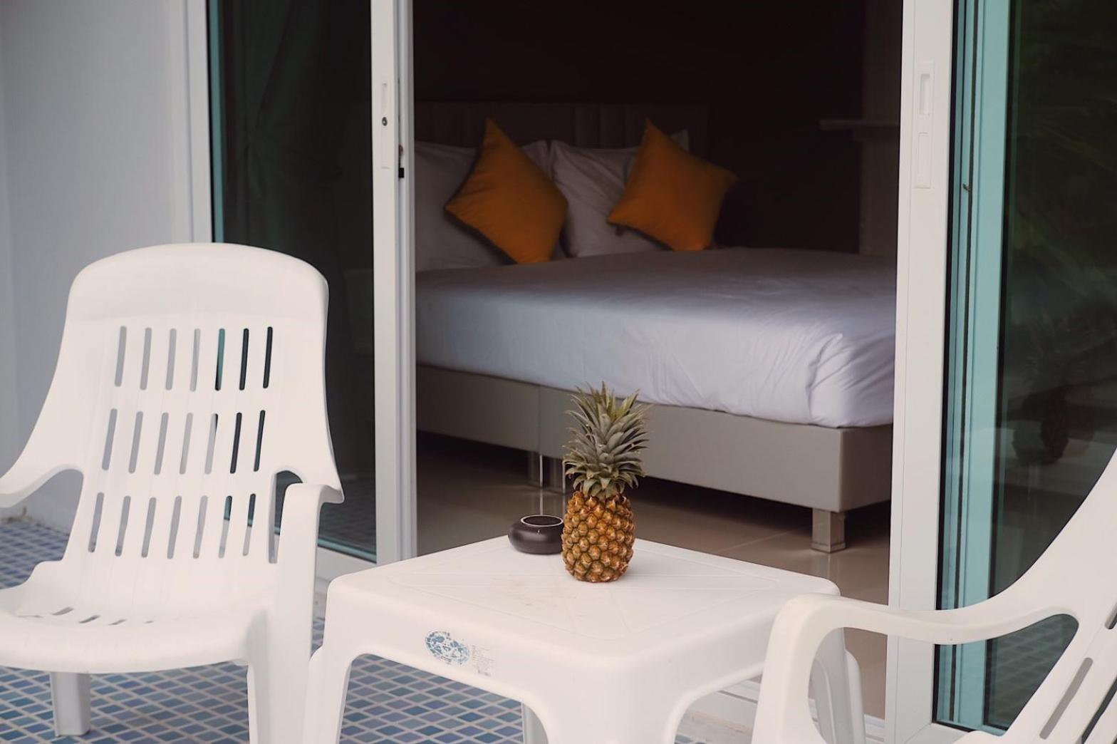 Double Room with Pool View