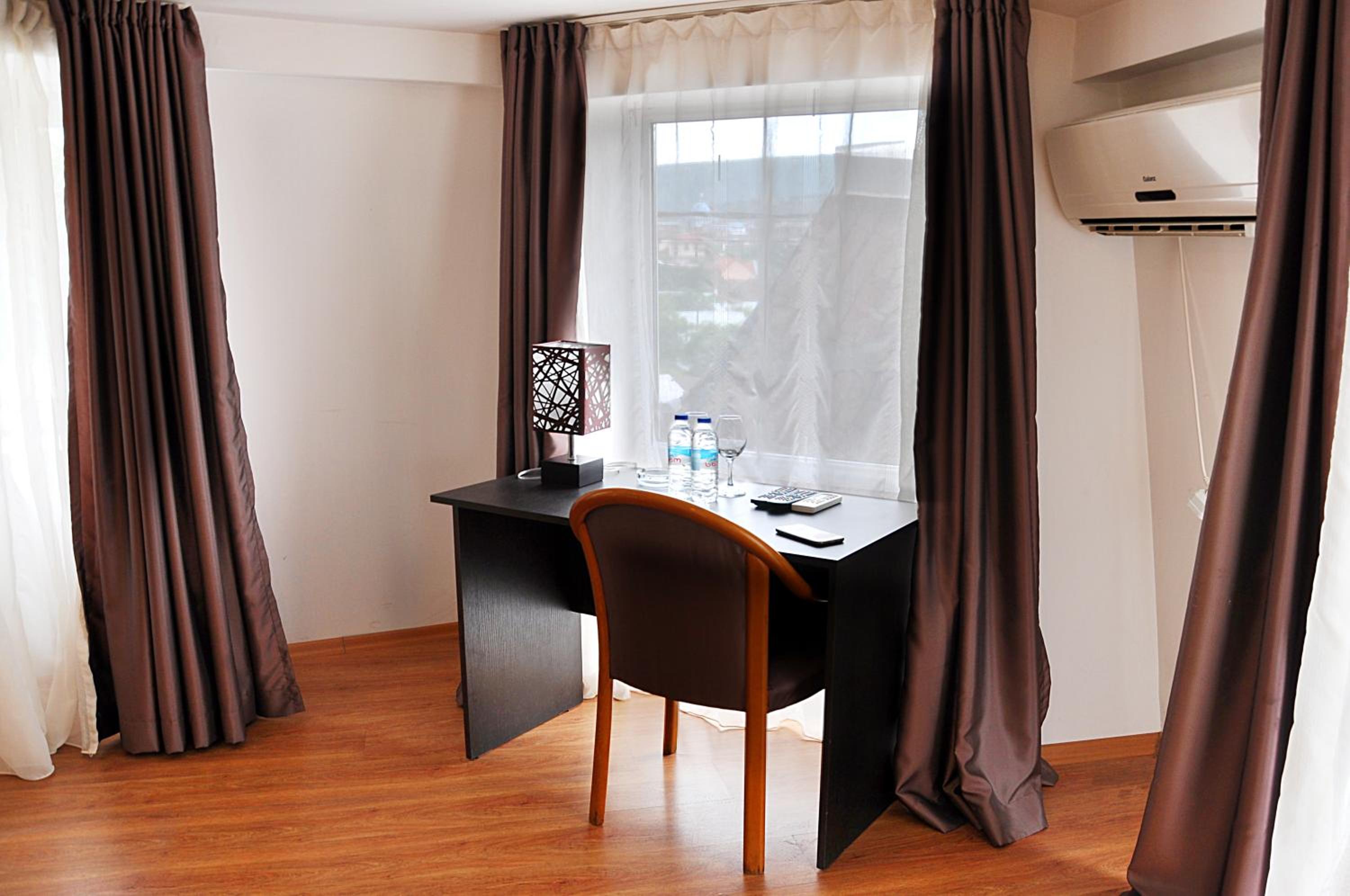 Comfort Double or Twin Room with Panoramic City View