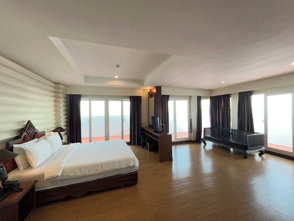 Heritage Sky Beach Suite