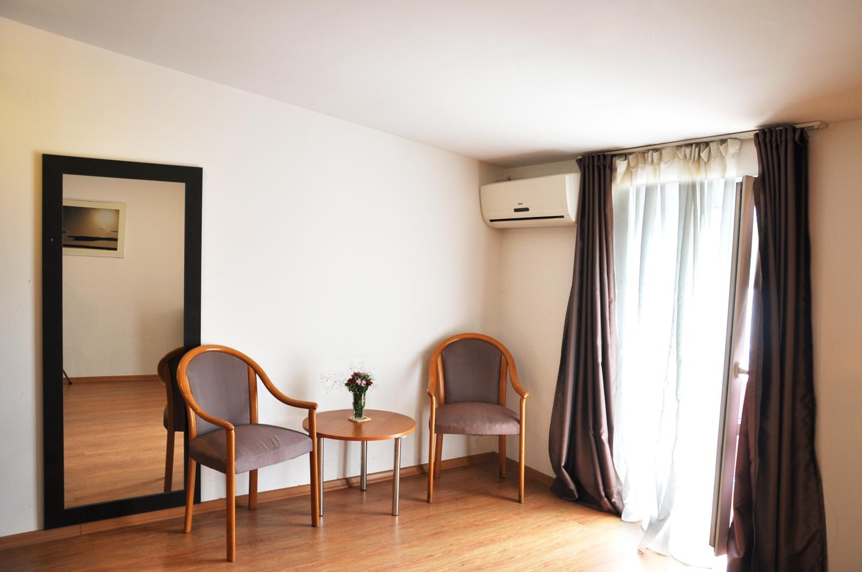 Standard Double or Twin Room with City View