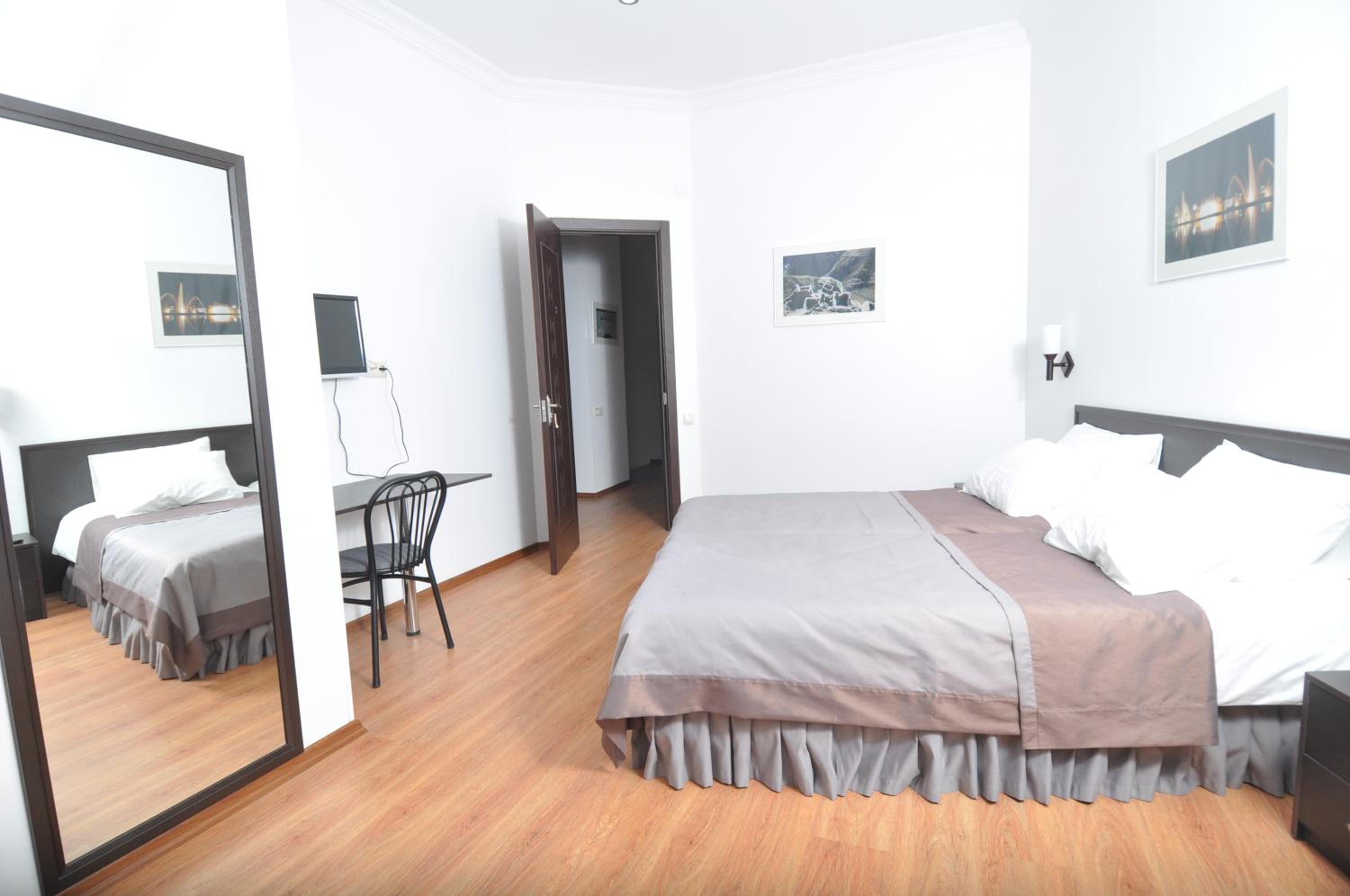 Standard Double or Twin Room with City View