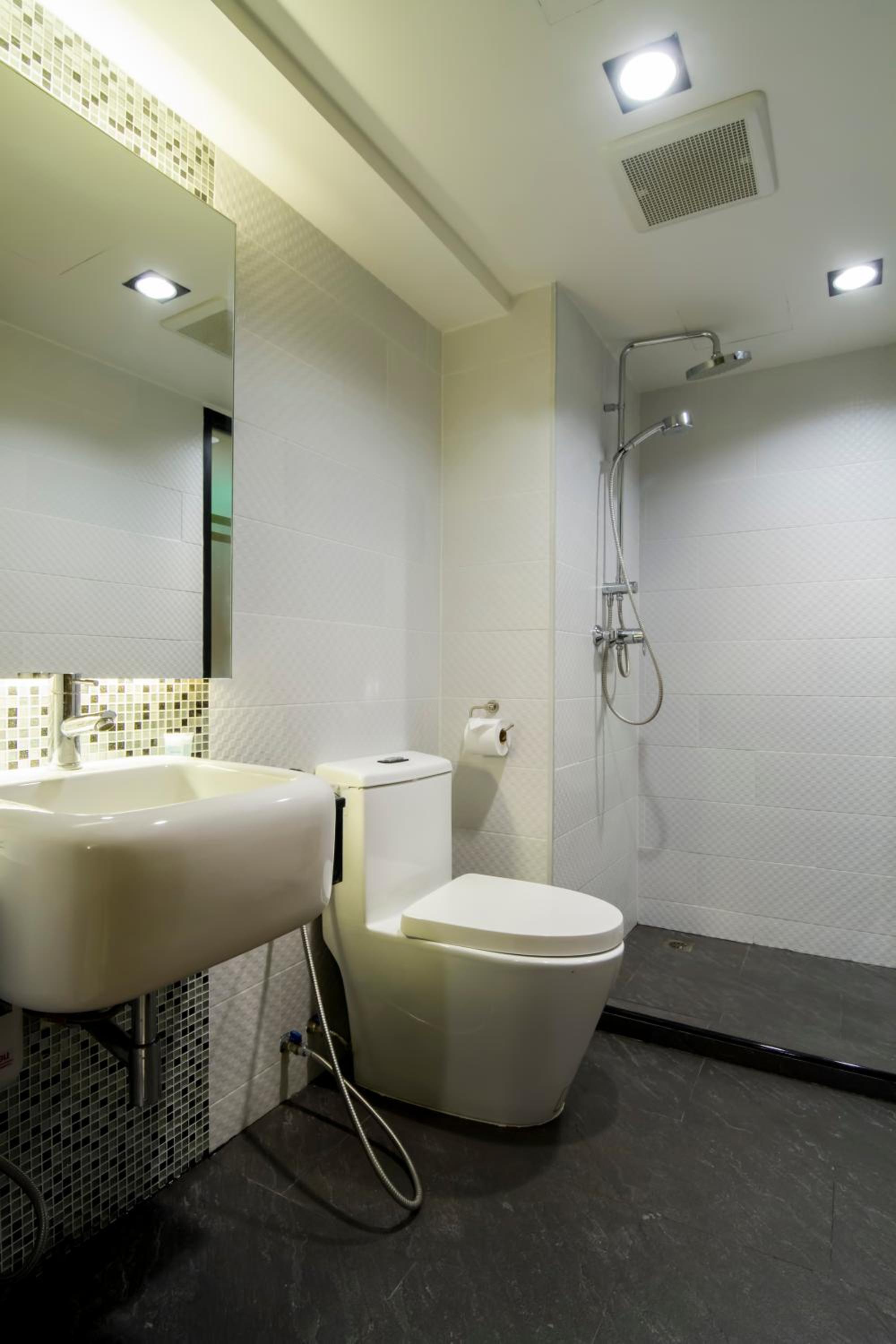 Superior King Room (No Window)