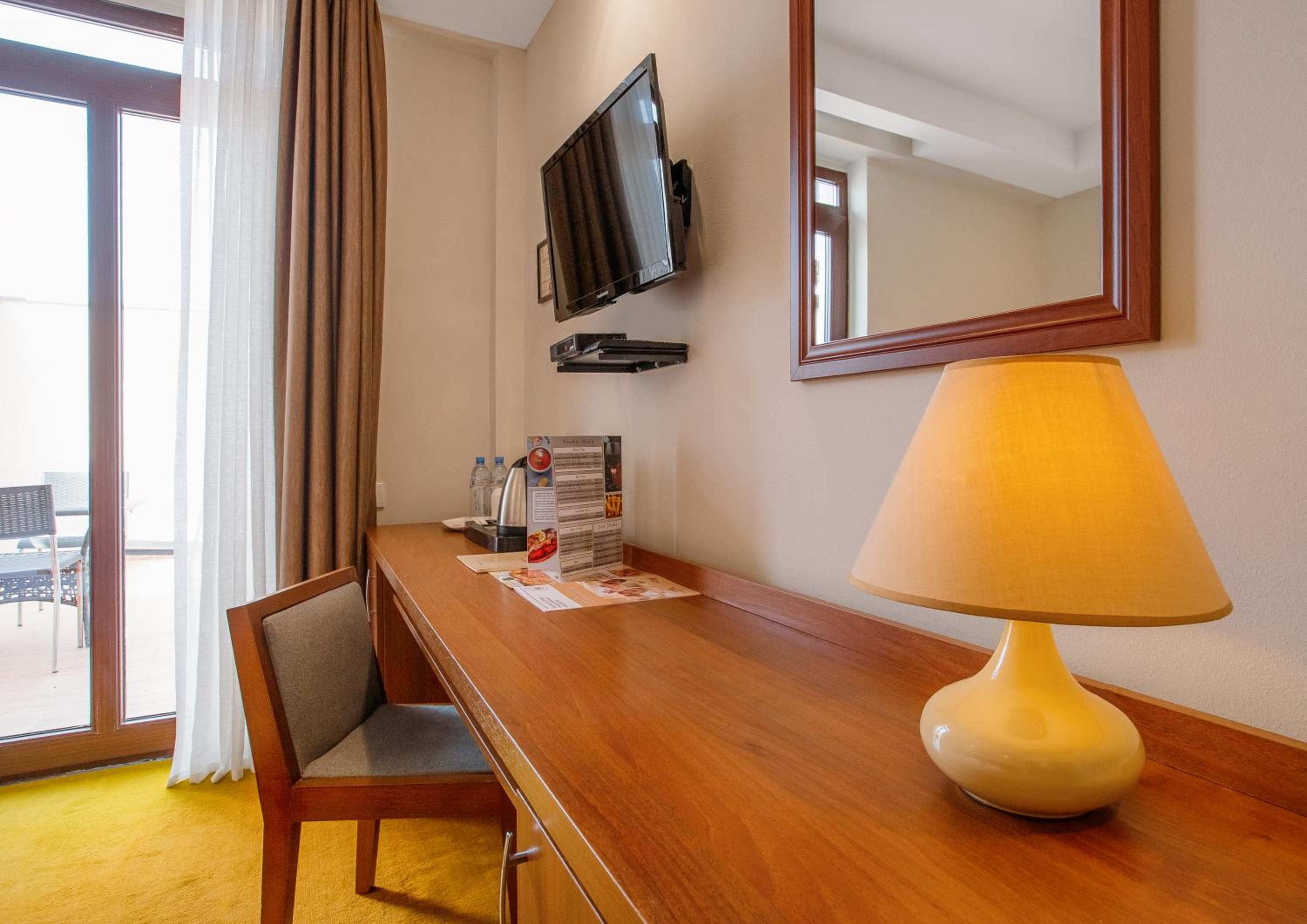 Deluxe Double or Twin Room with Balcony