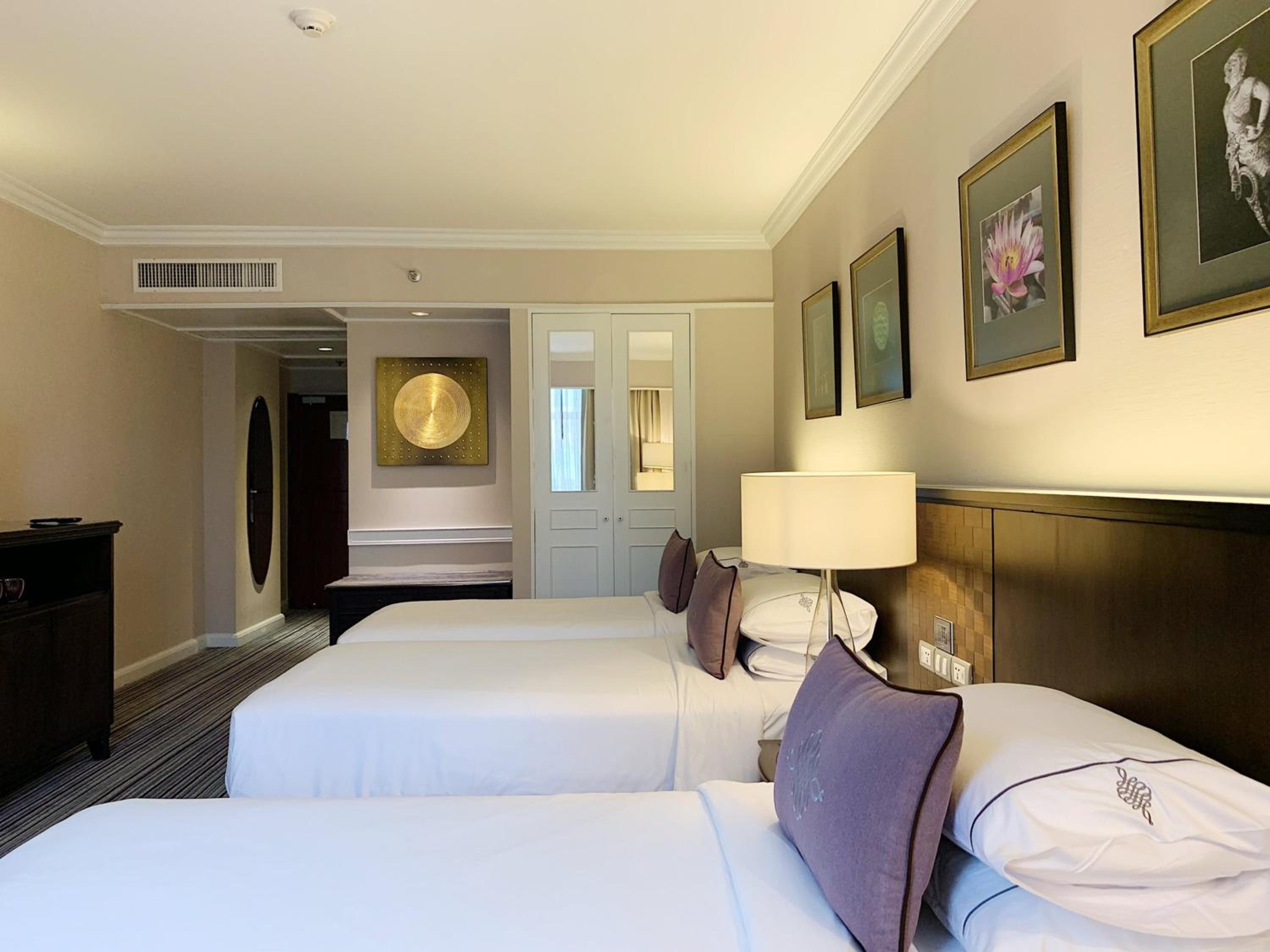 Premier Triple Room