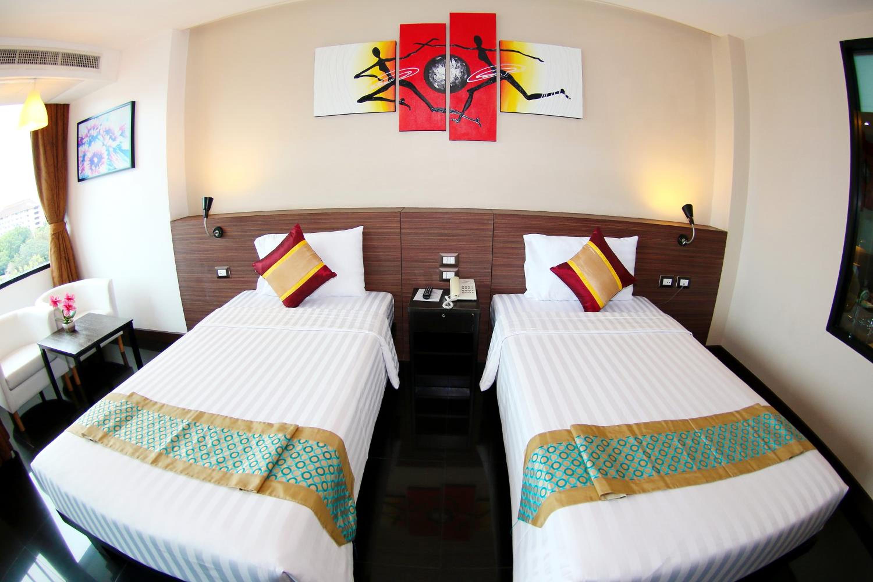 Deluxe Twin Room