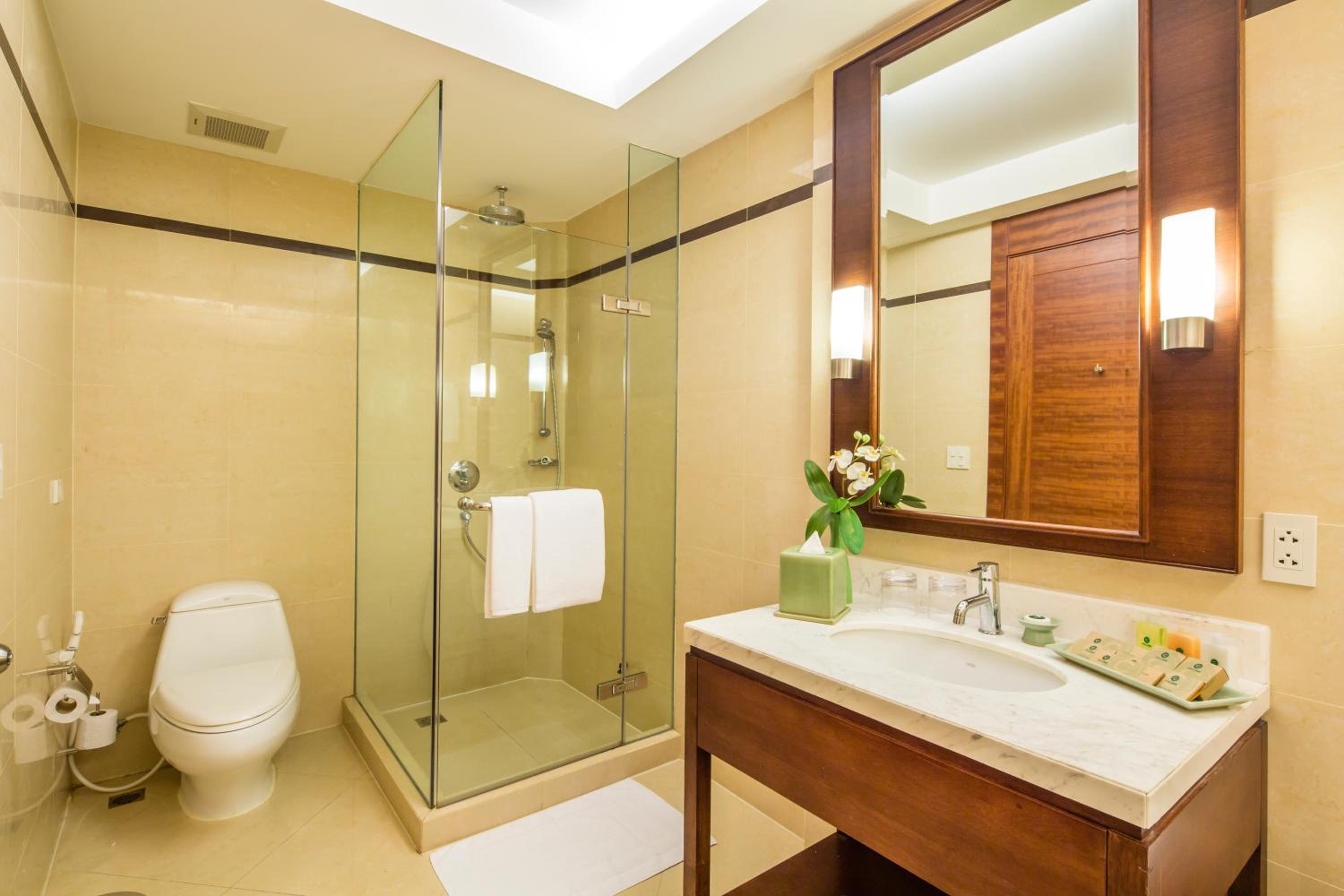 One-Bedroom Executive
