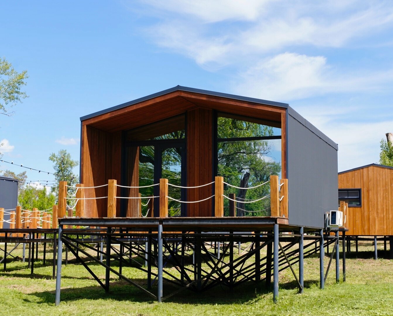 Мини-Барнхаус "Мальдивы" с террасой