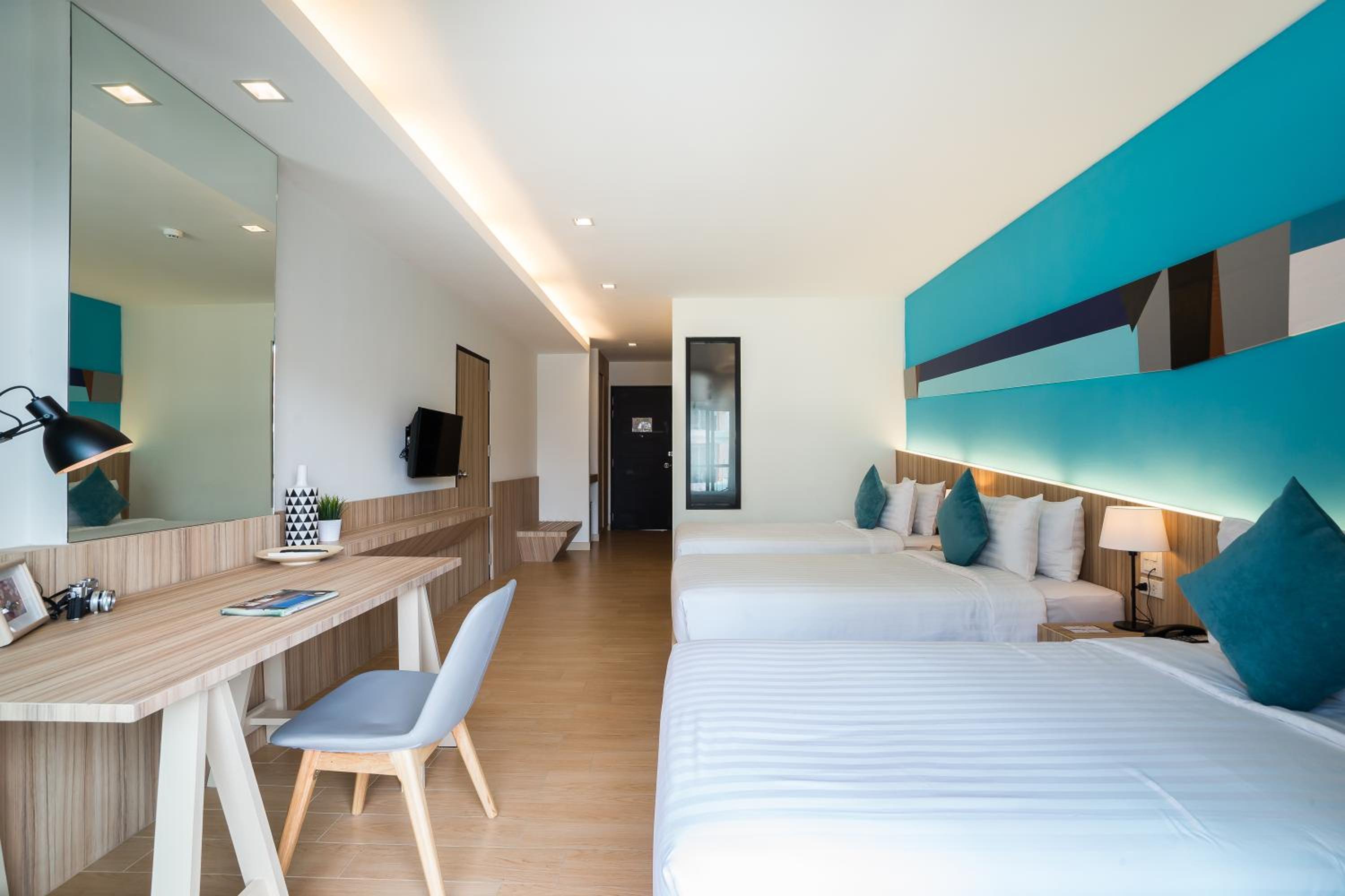 Deluxe Premier Triple Room