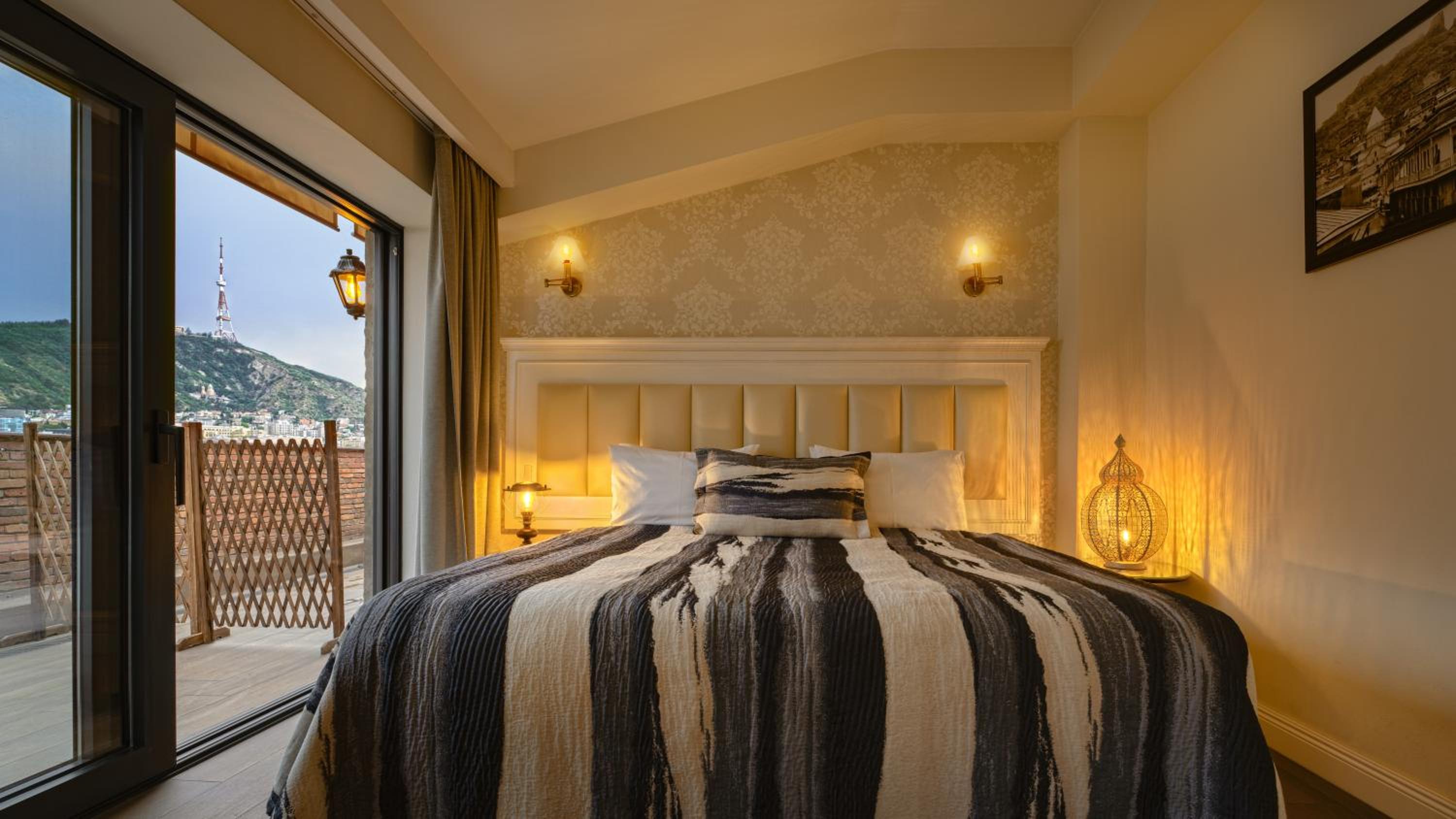 Junior Suite with Balcony