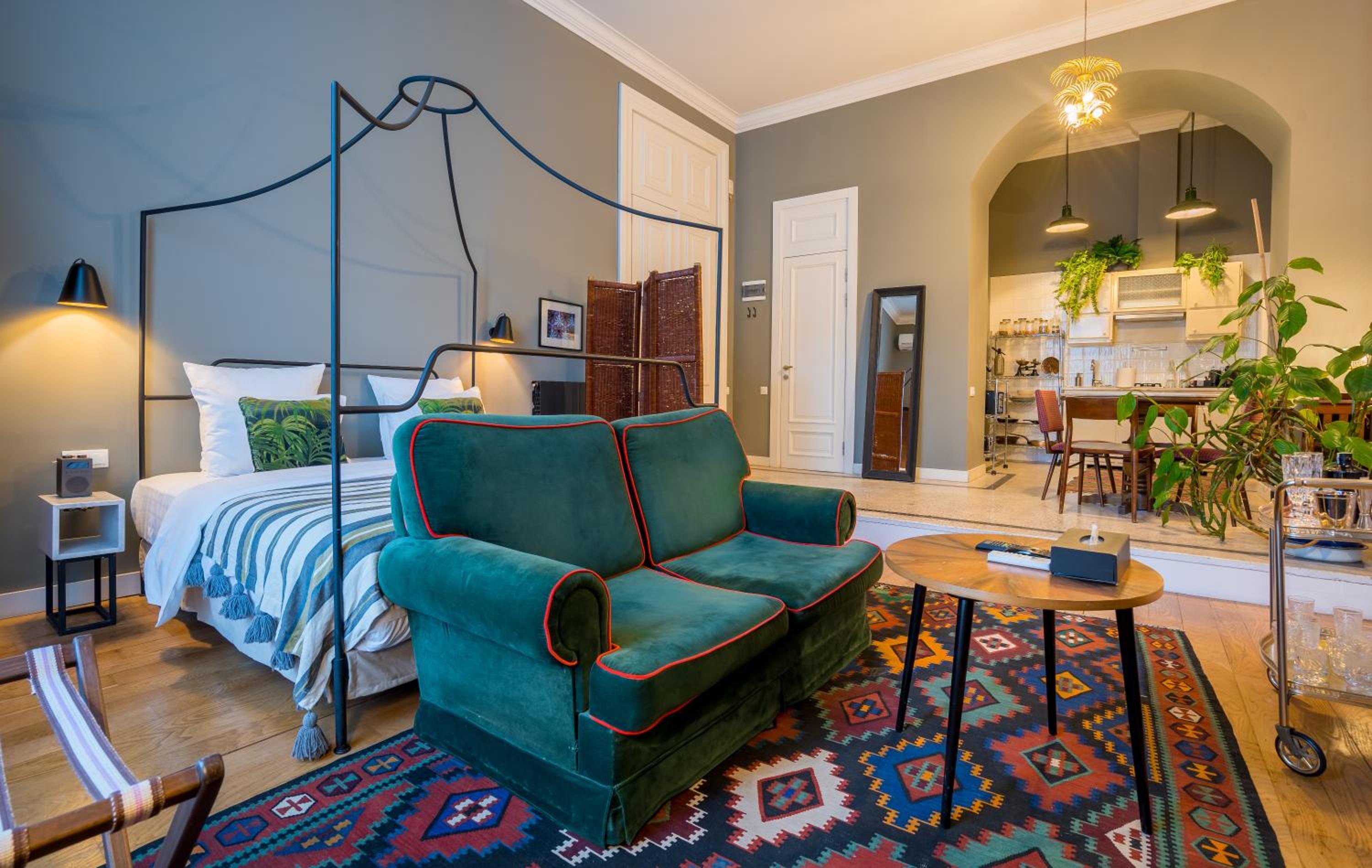 Luxury Suite with Kitchenette