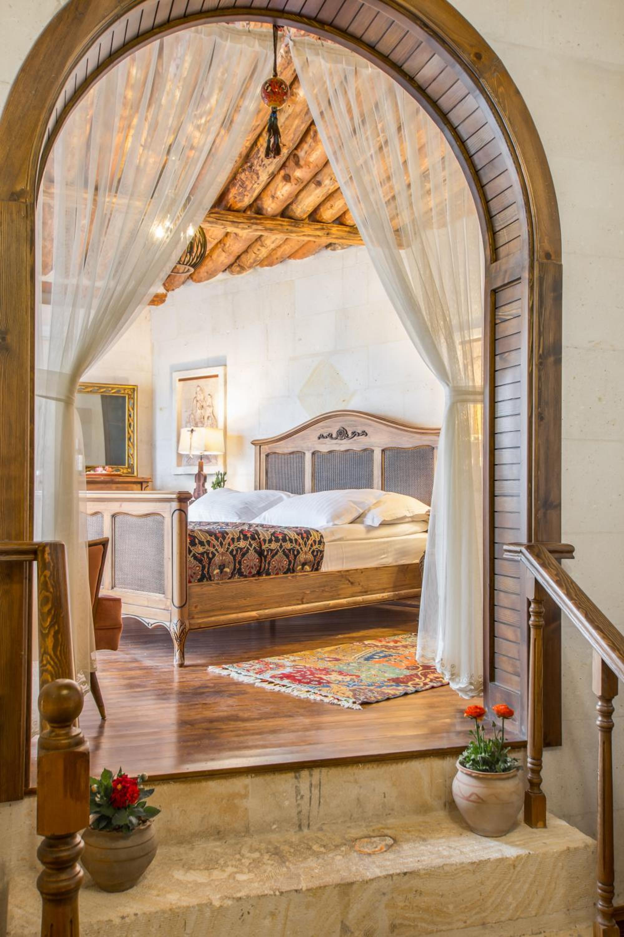 Deluxe Stone Room with Jacuzzi