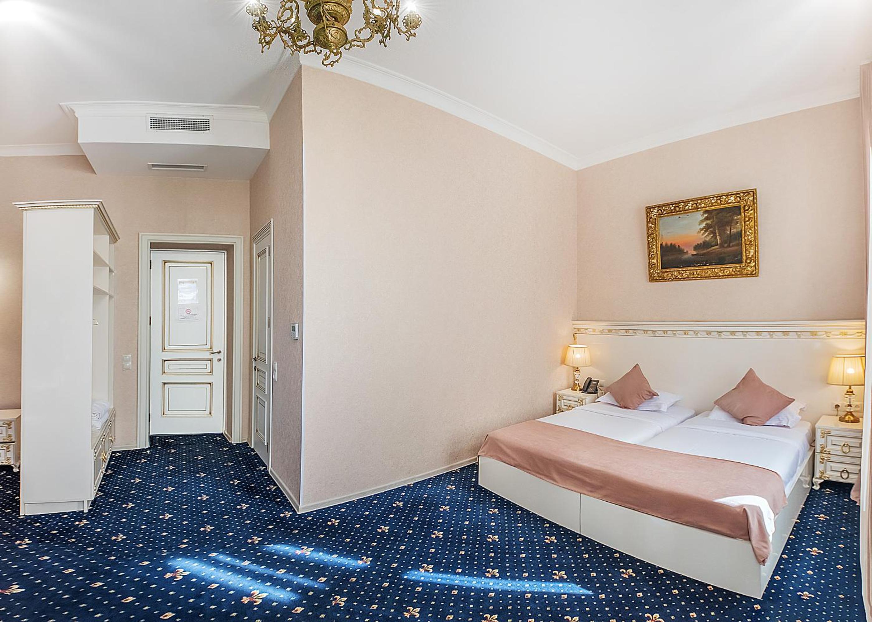 King Room with Balcony