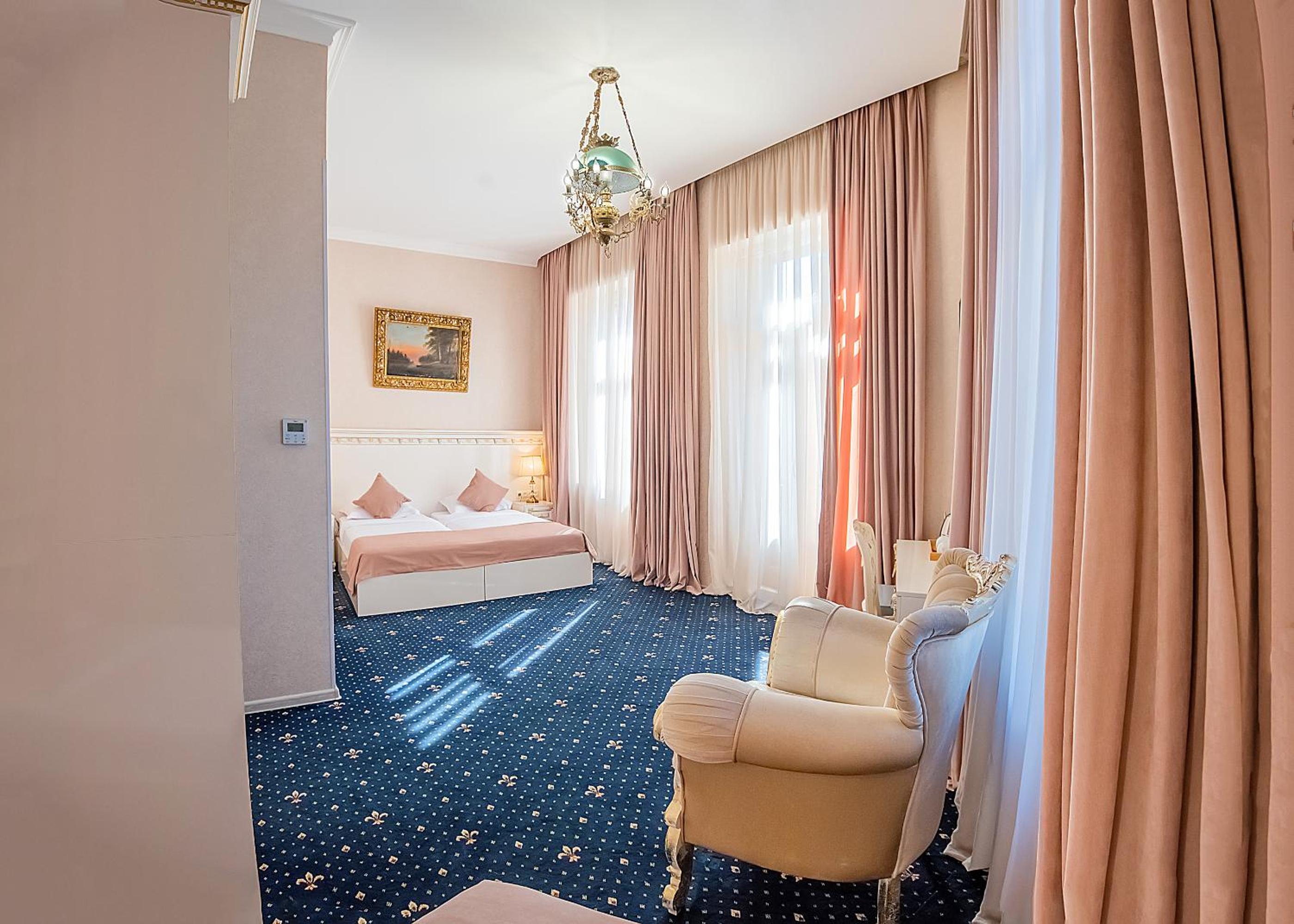 King Room with Balcony