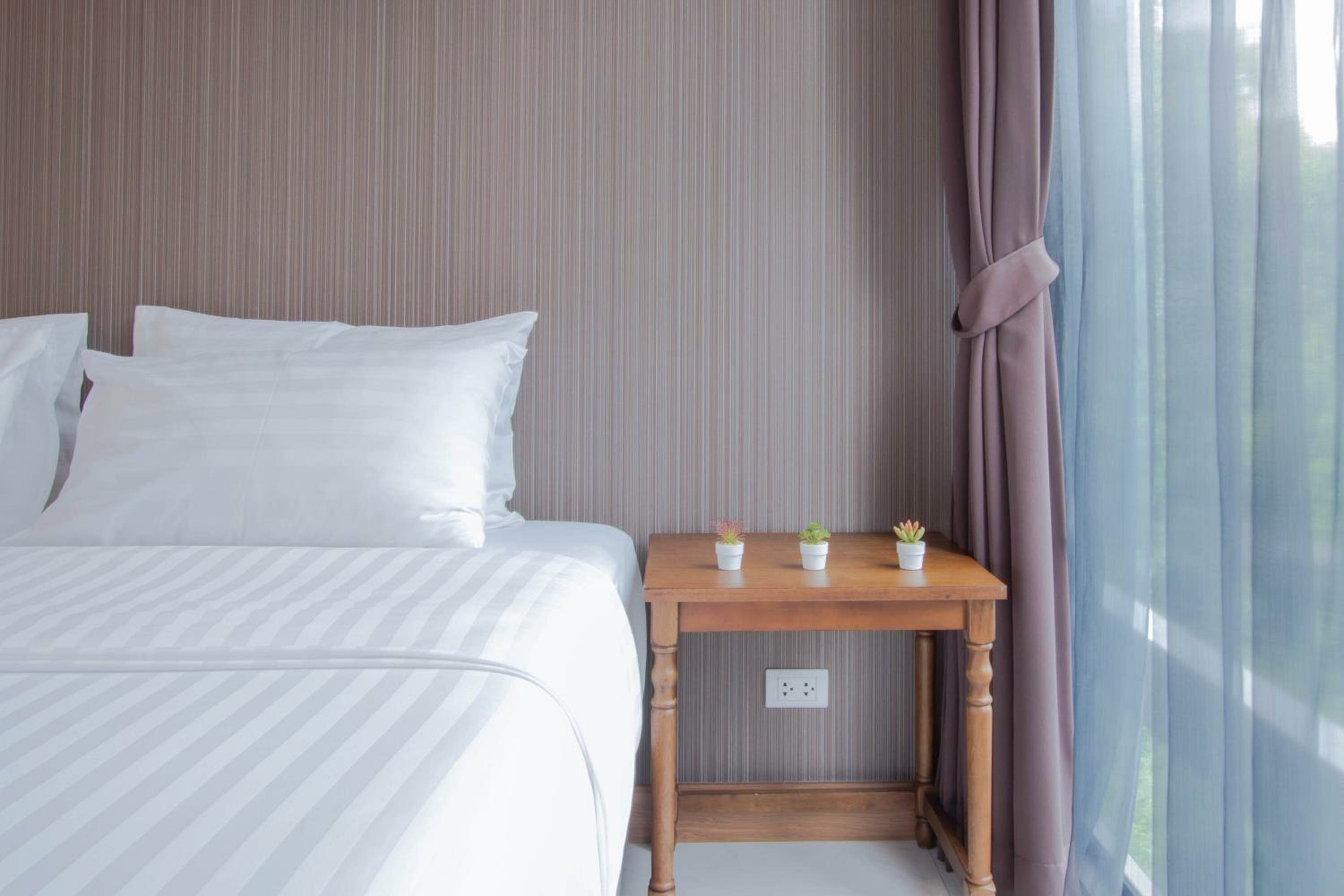 Grand Deluxe King Suite