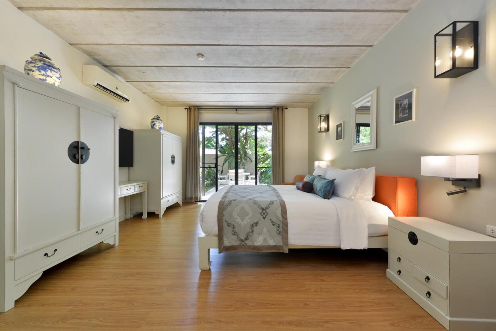 Deluxe Two-Bedroom Pool Villa (Pet Friendly)