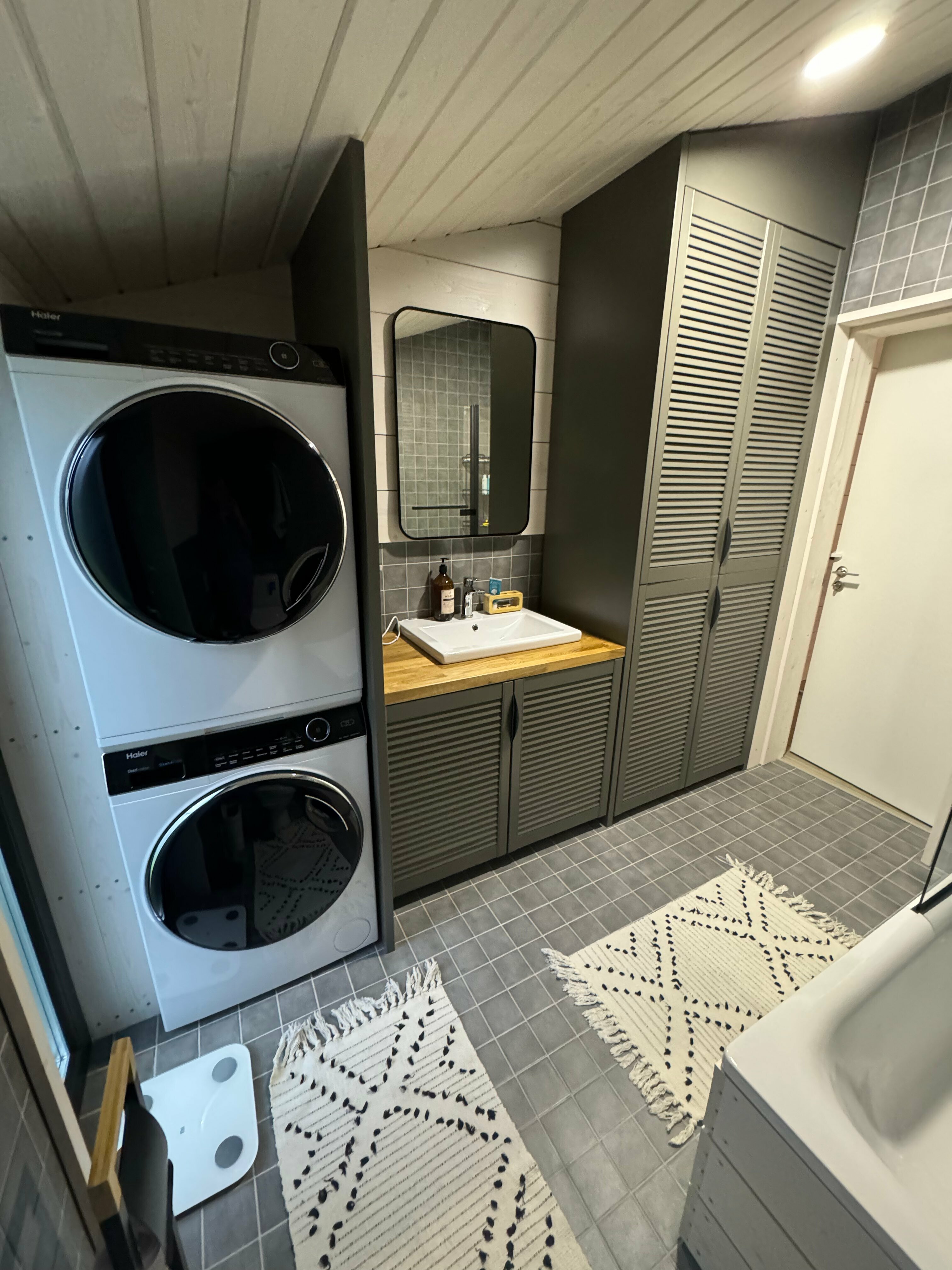 Дом с летним бассейном (3 спальни)