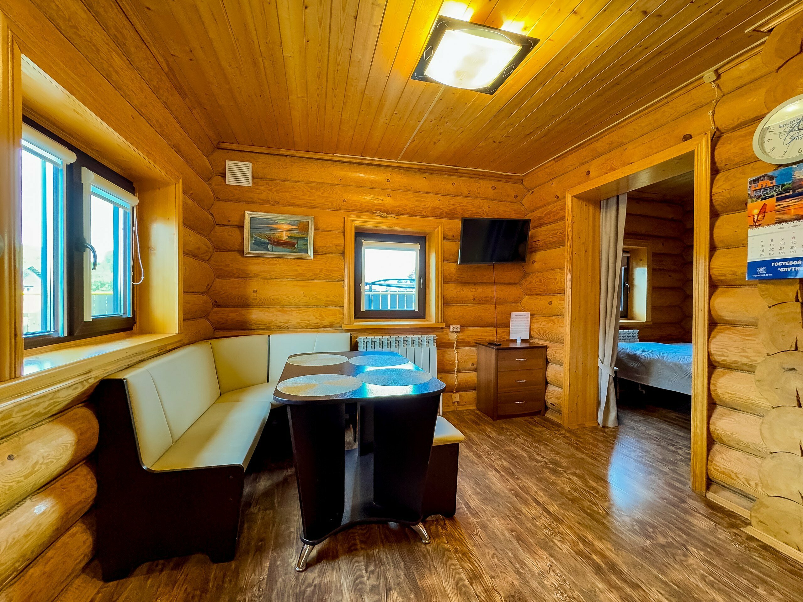 ДОМИК № 2 (на 6 человек)