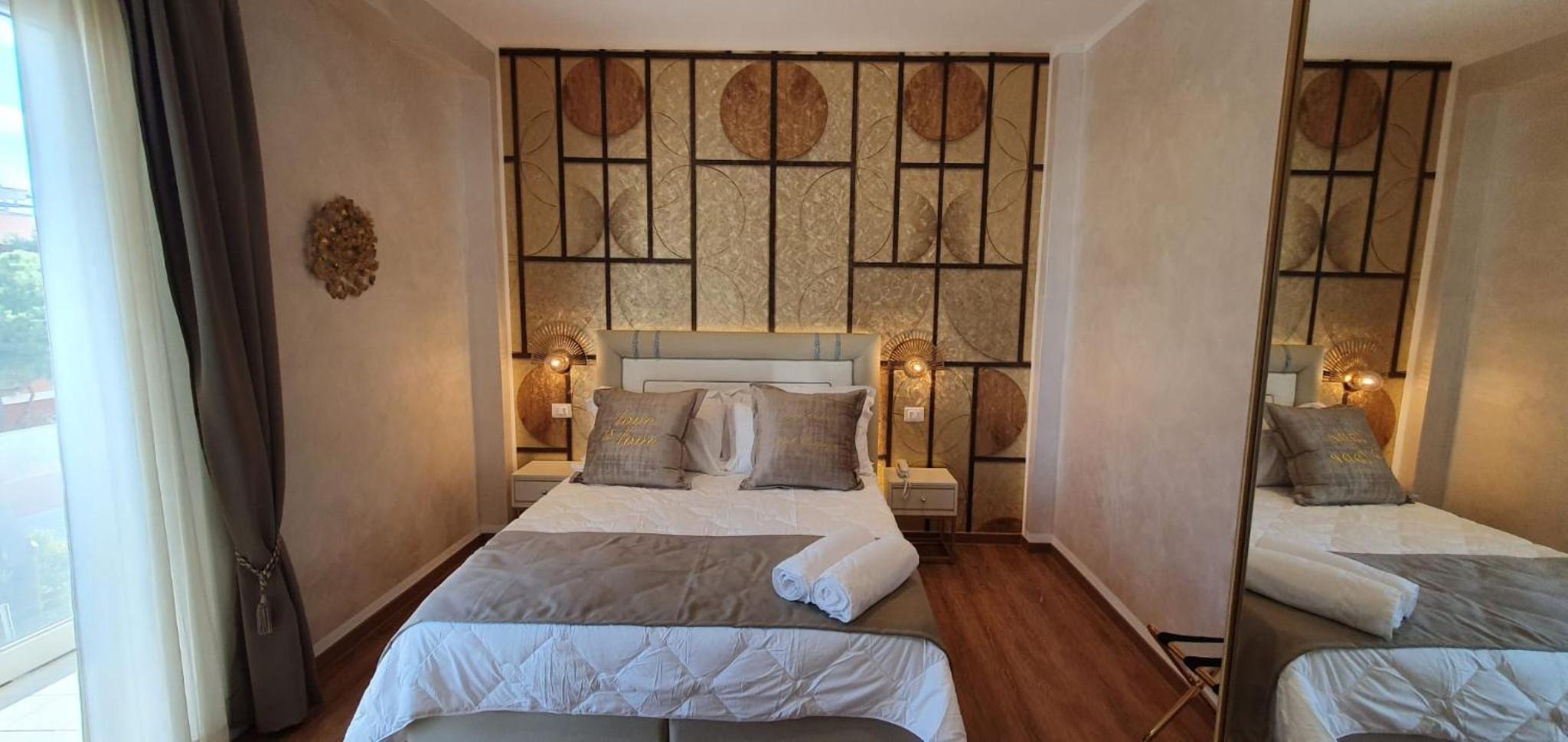 Double or Twin Room with Side Sea View