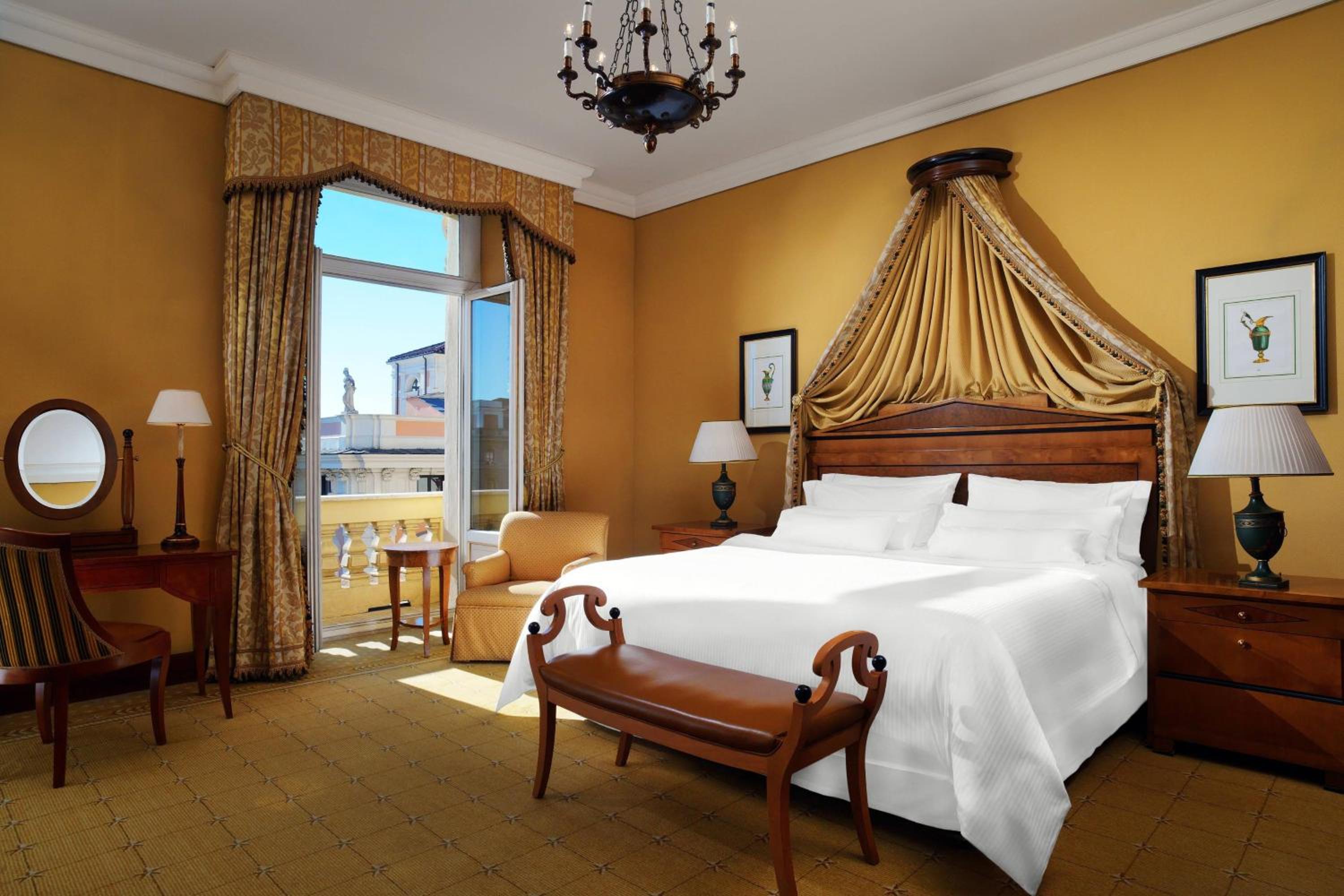 Grandluxe Double King, Larger Guest room, 1 King