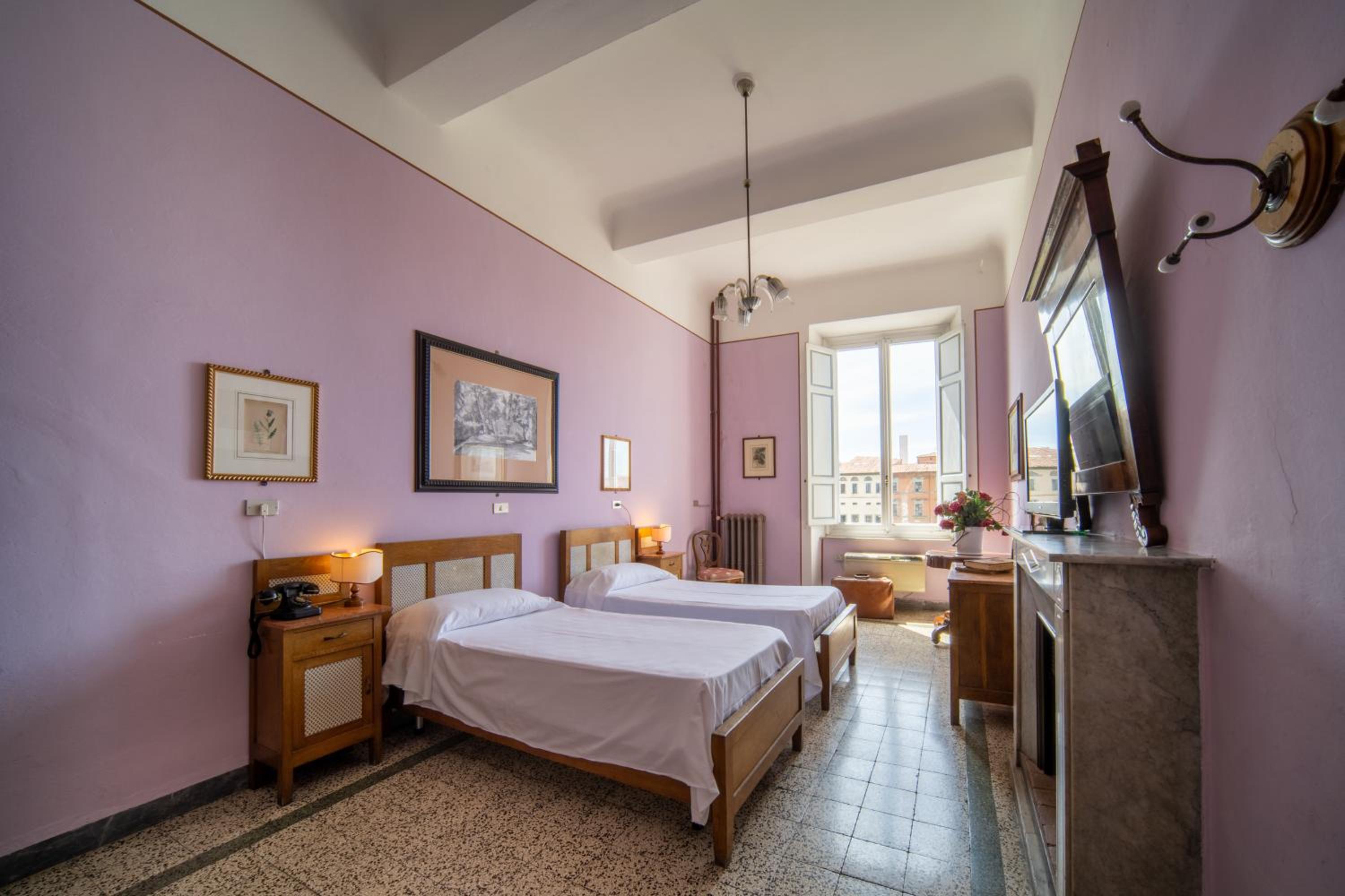 Classic Double or Twin Room with River View