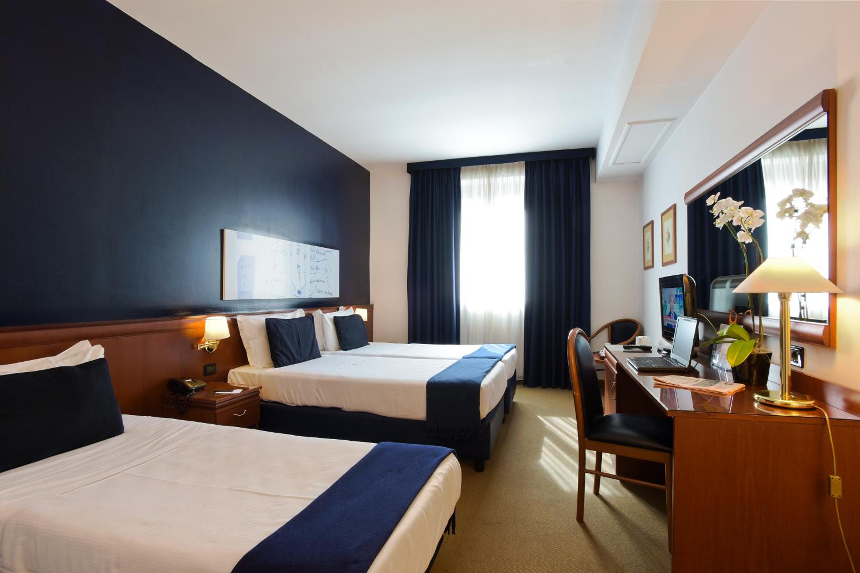 Classic Triple Room
