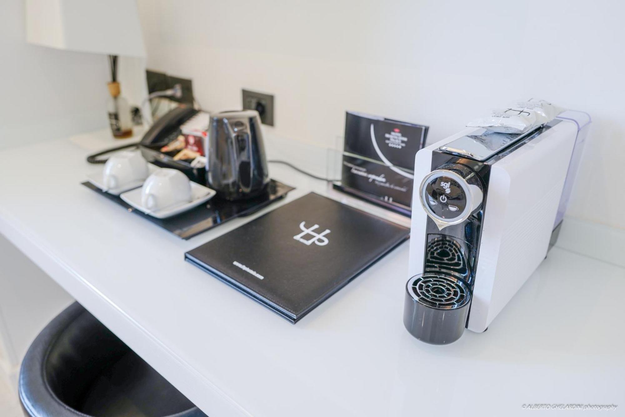 Deluxe Suite with Spa Access 