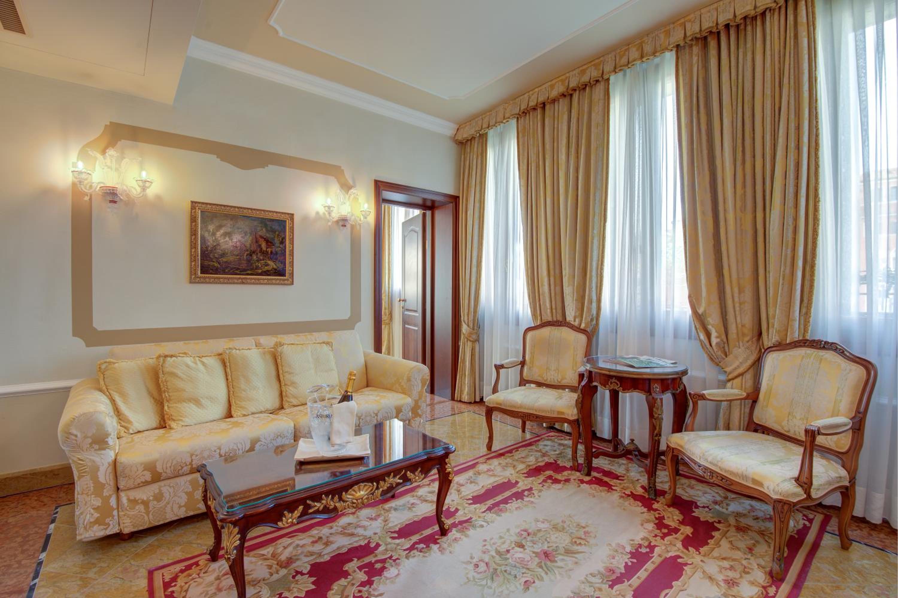 Suite with Grand Canal View
