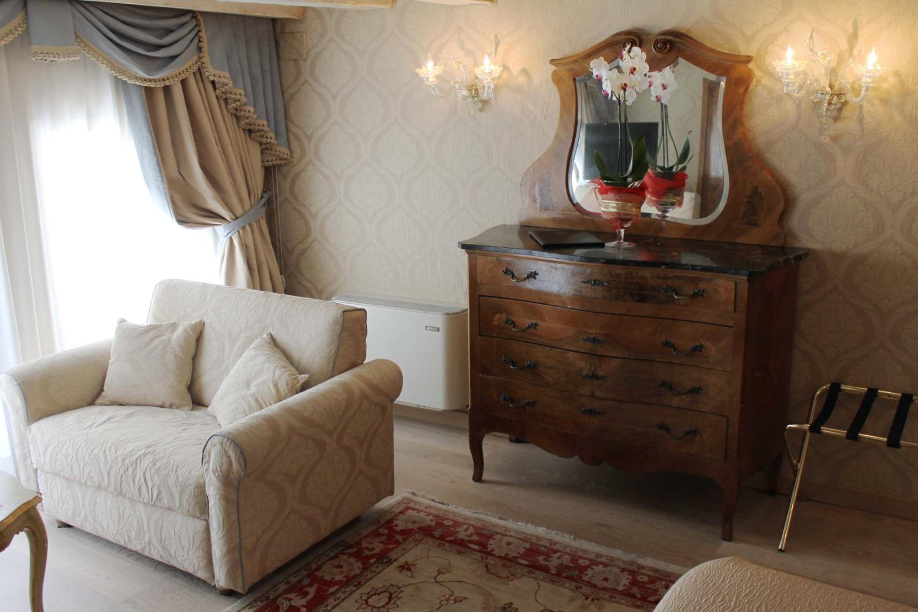 Superior  Room with Garden View