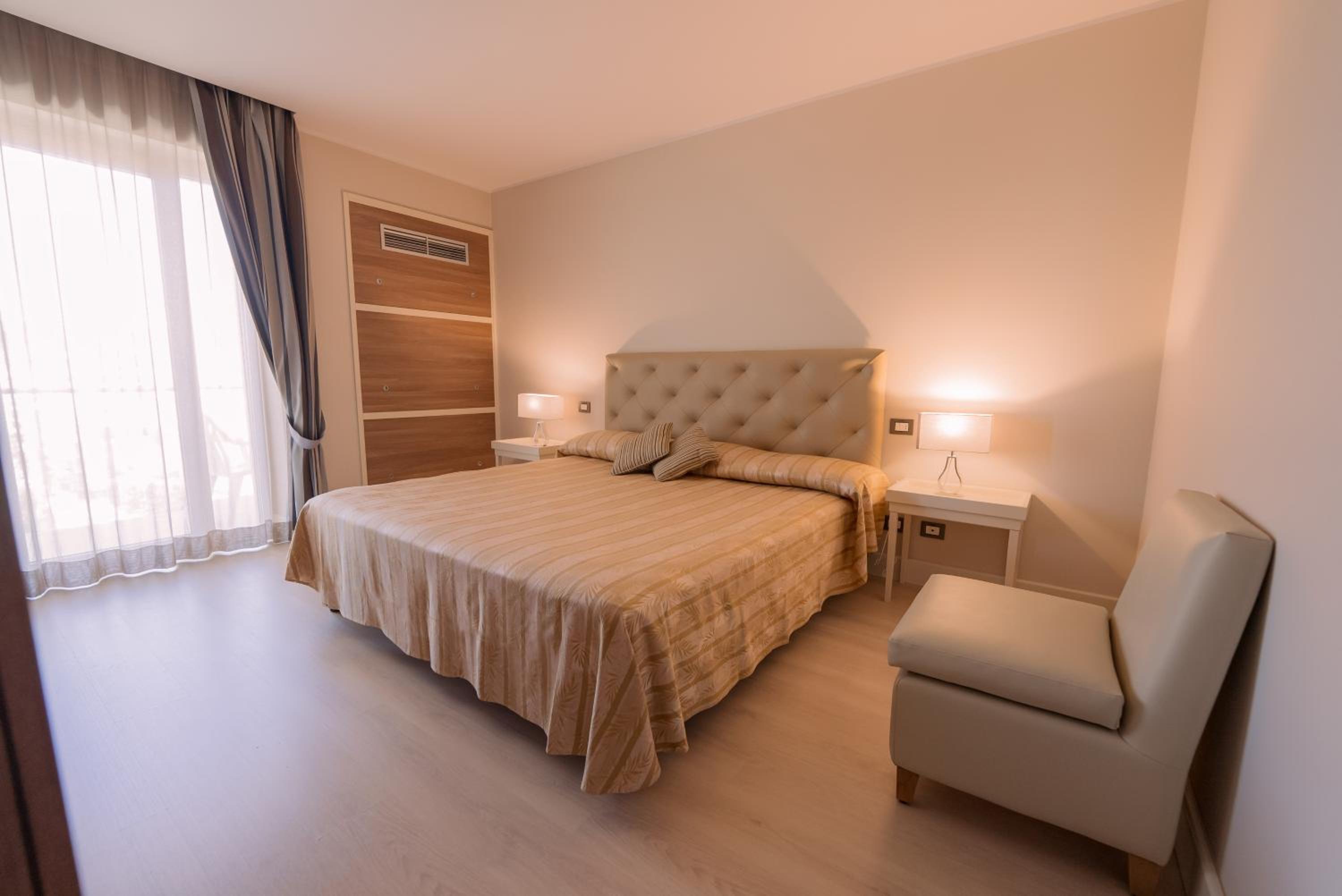 Comfort Double or Twin Room