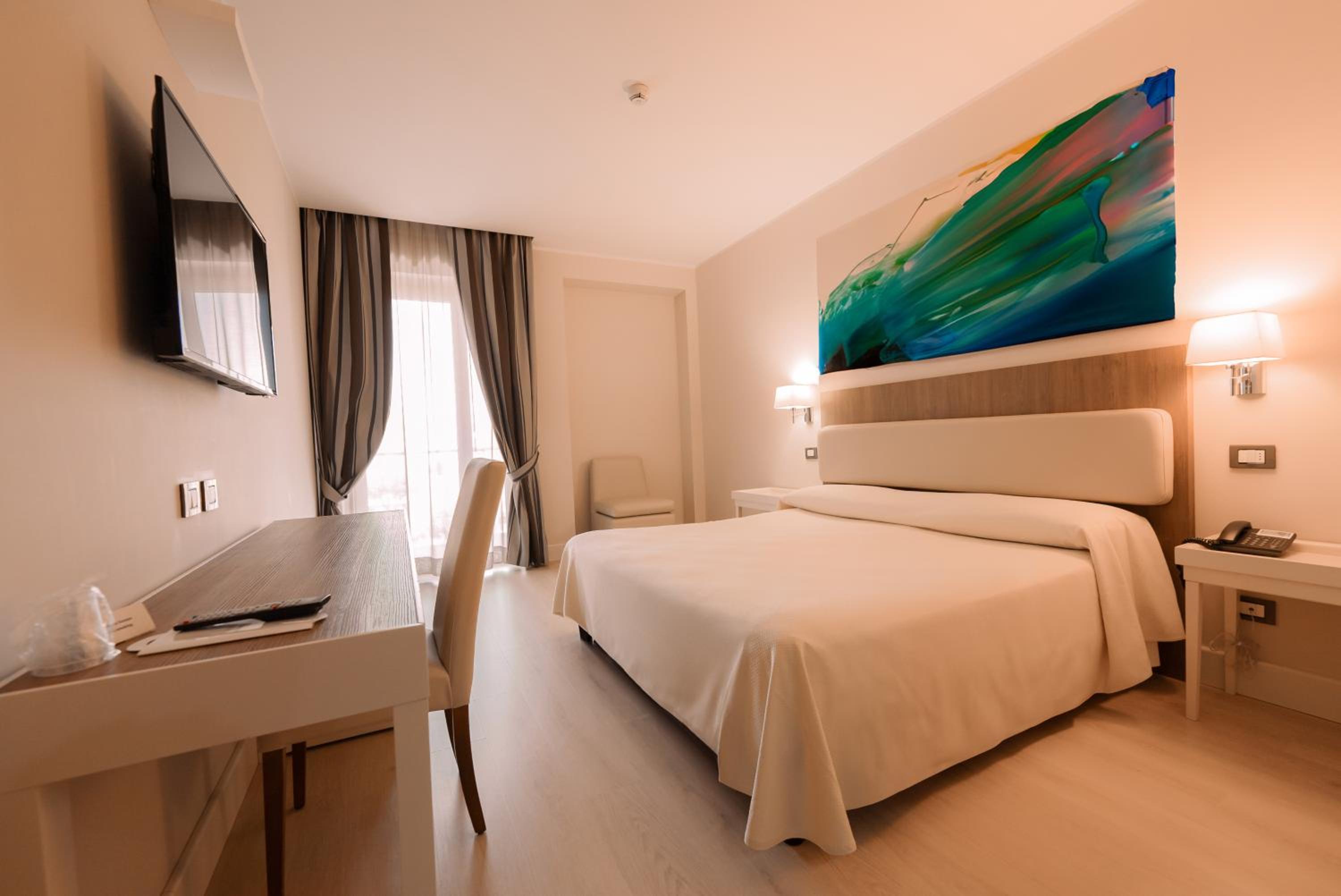 Comfort Double or Twin Room