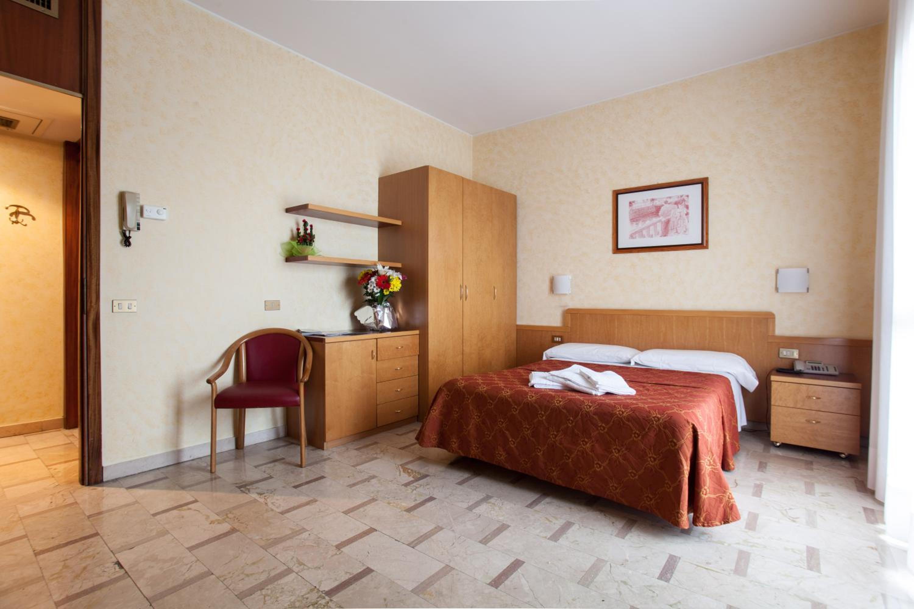 Double Room with Kitchenette
